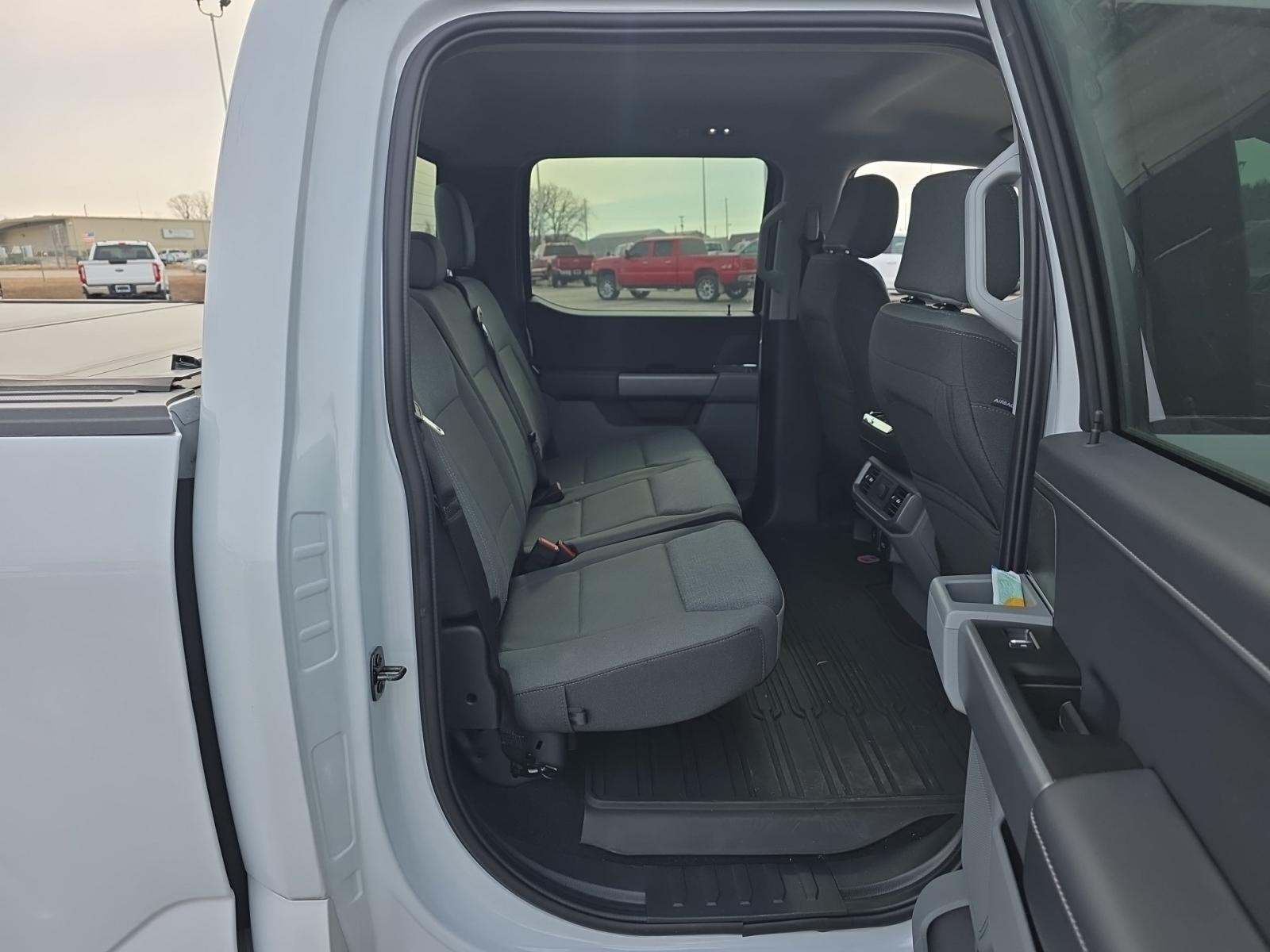 2025 Ford F-150 XLT AWD