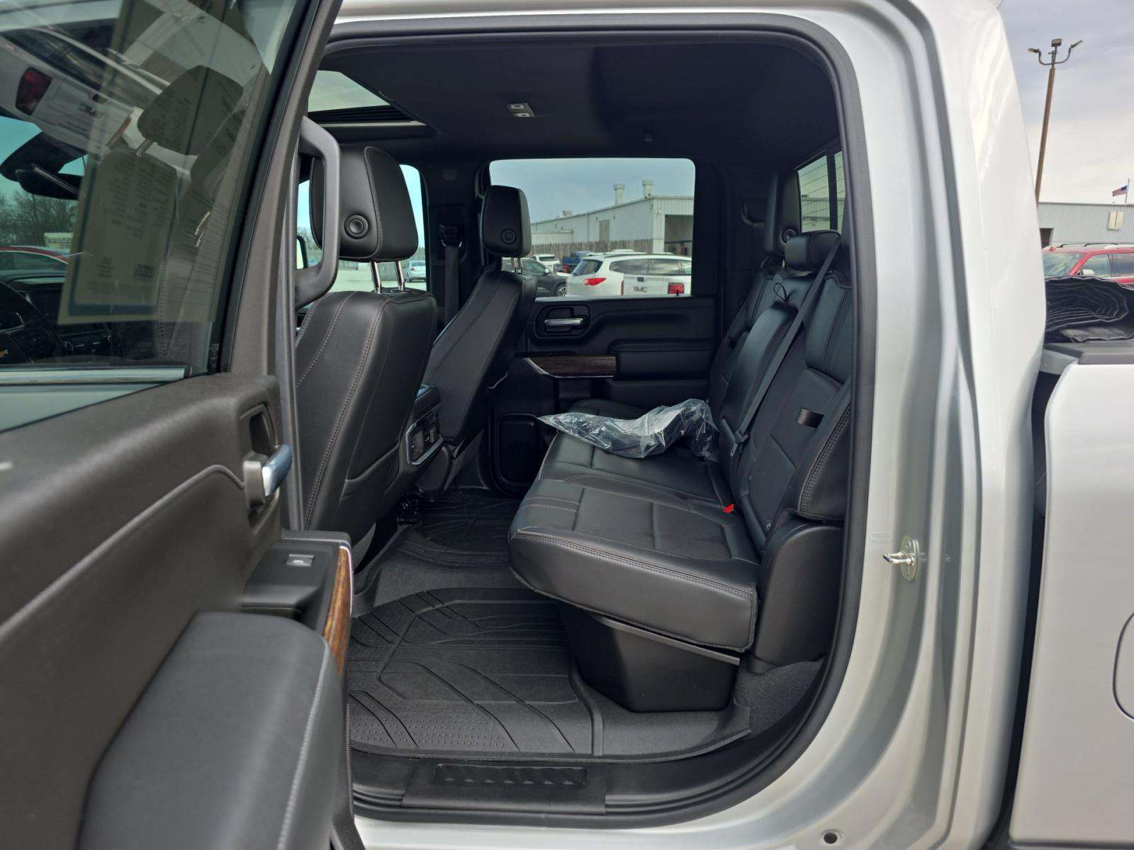 2023 Chevrolet Silverado 3500HD High Country AWD
