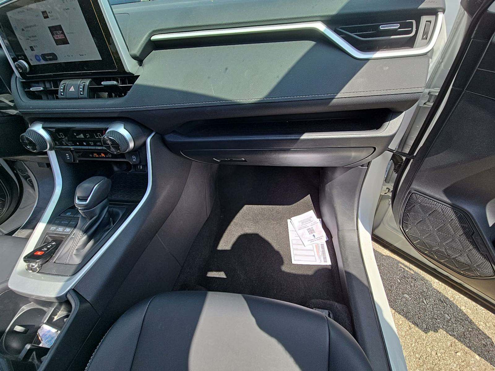 2025 Toyota RAV4 XLE Premium AWD