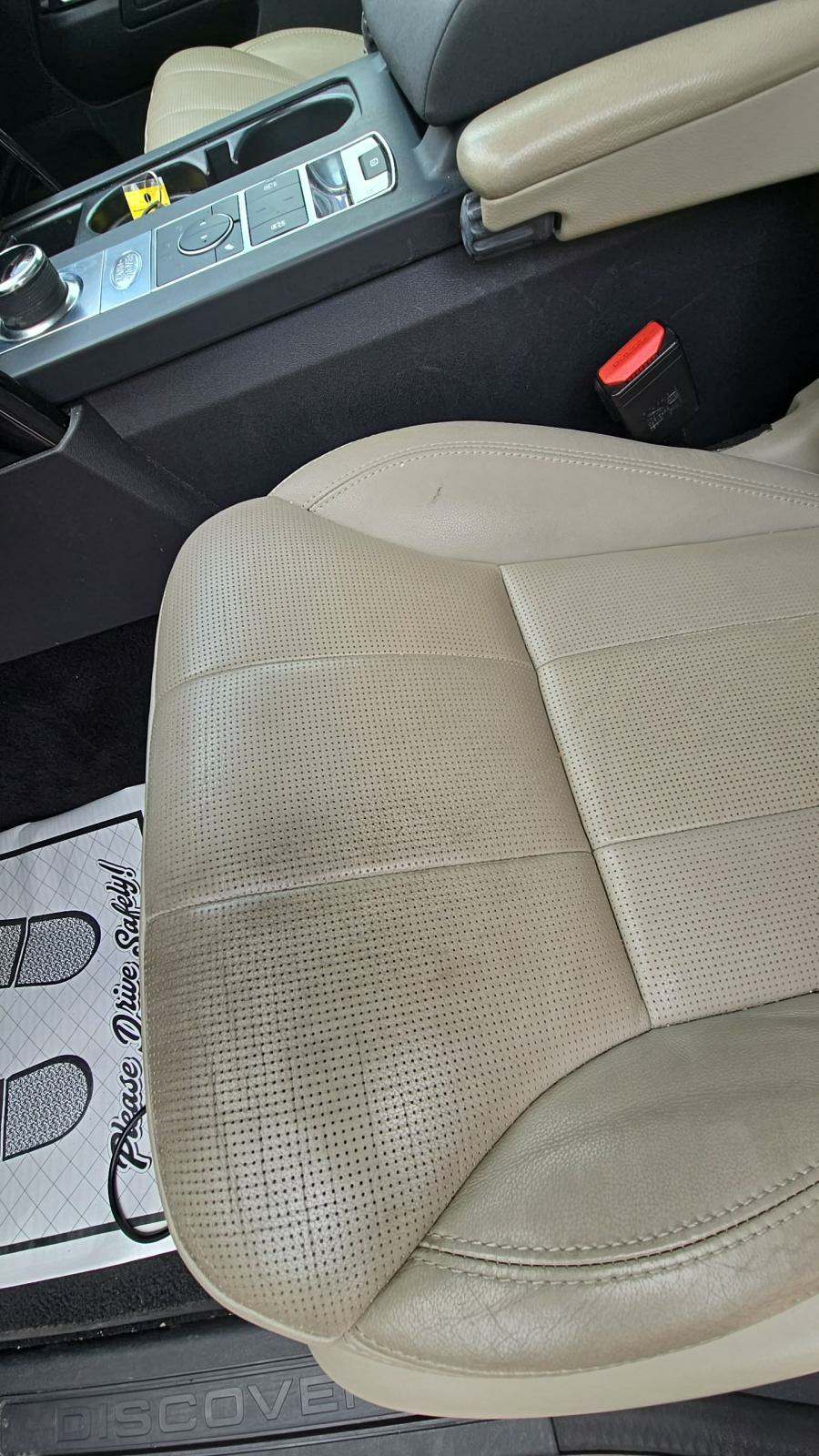 2020 Land Rover Discovery SE AWD