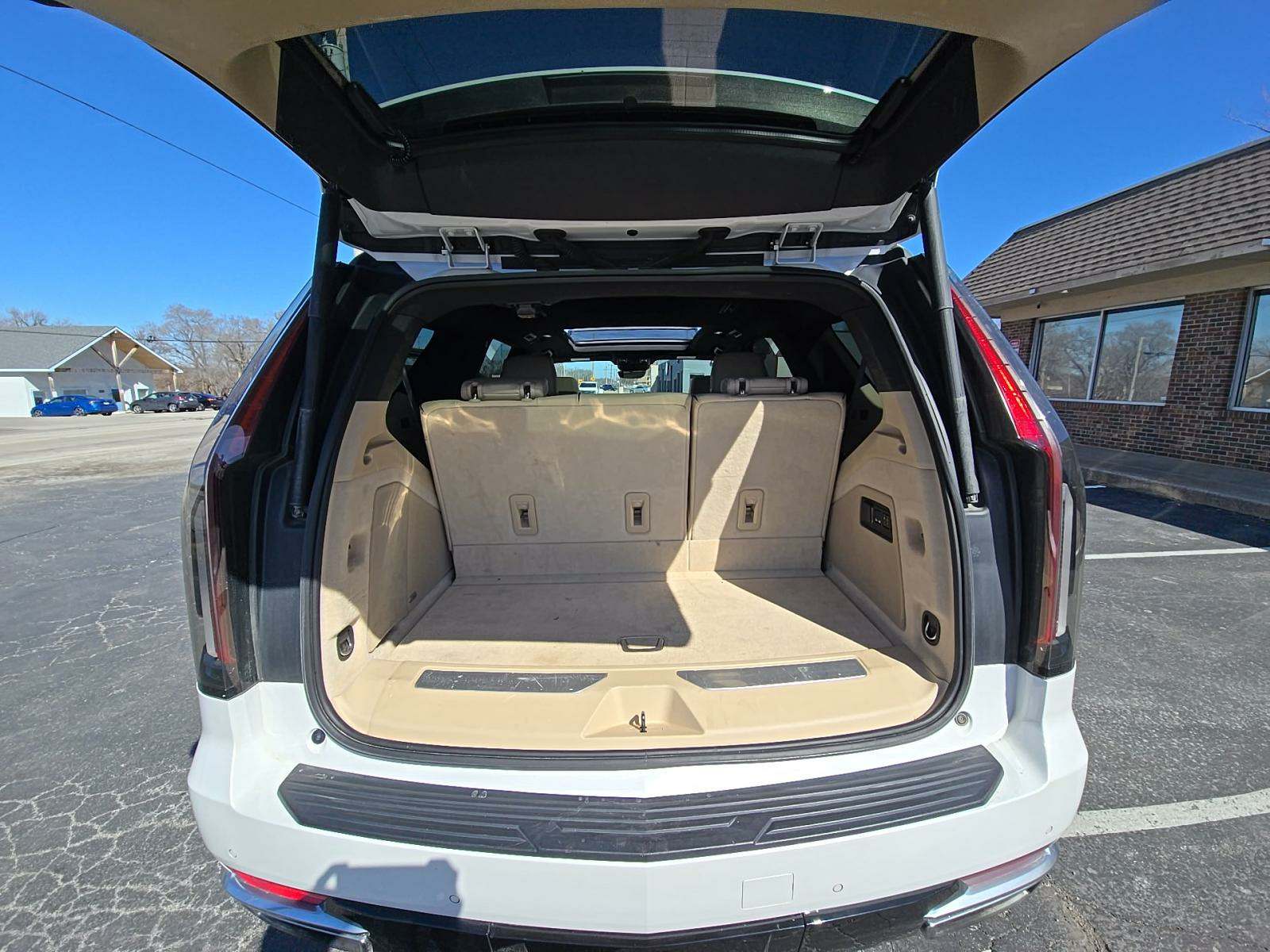 2021 Cadillac Escalade Premium Luxury AWD