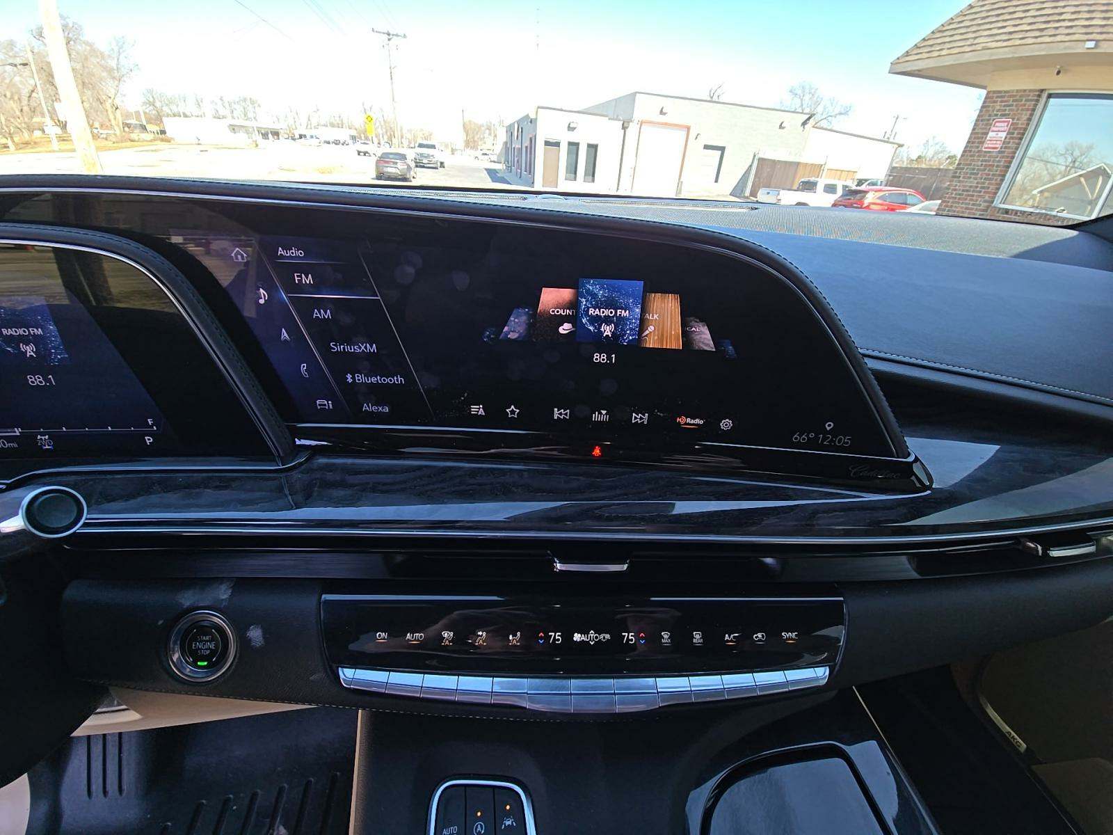 2021 Cadillac Escalade Premium Luxury AWD