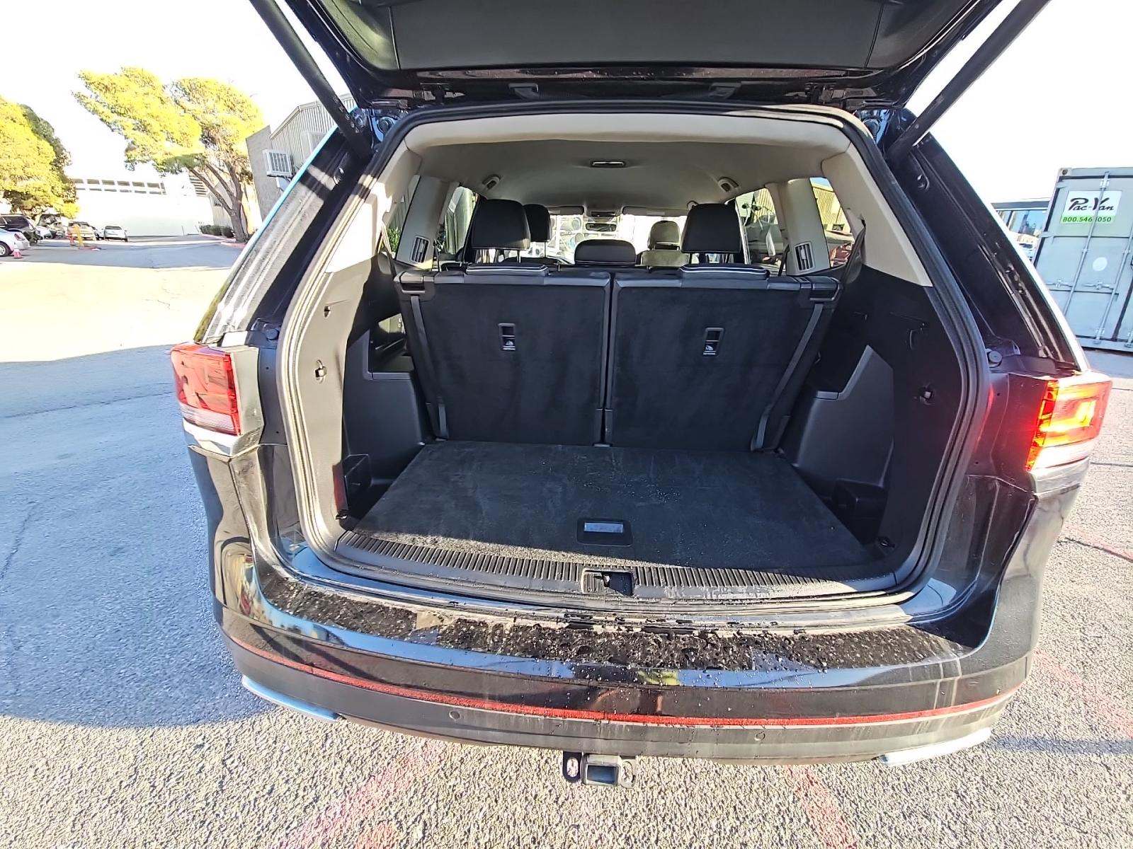 2025 Volkswagen Atlas 2.0T SE FWD