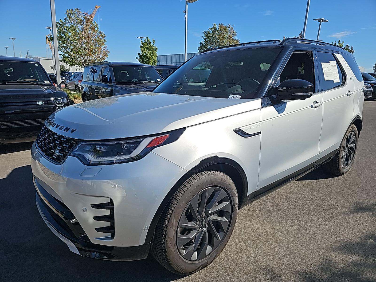 2024 Land Rover Discovery Dynamic SE AWD