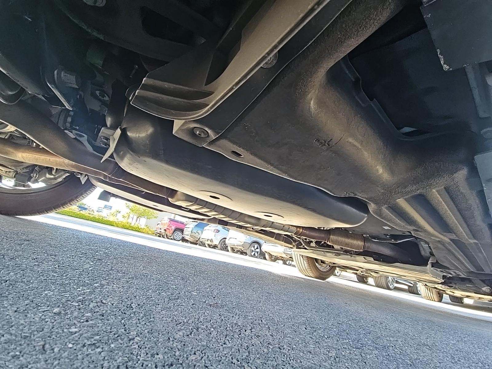 2024 Land Rover Discovery Dynamic SE AWD