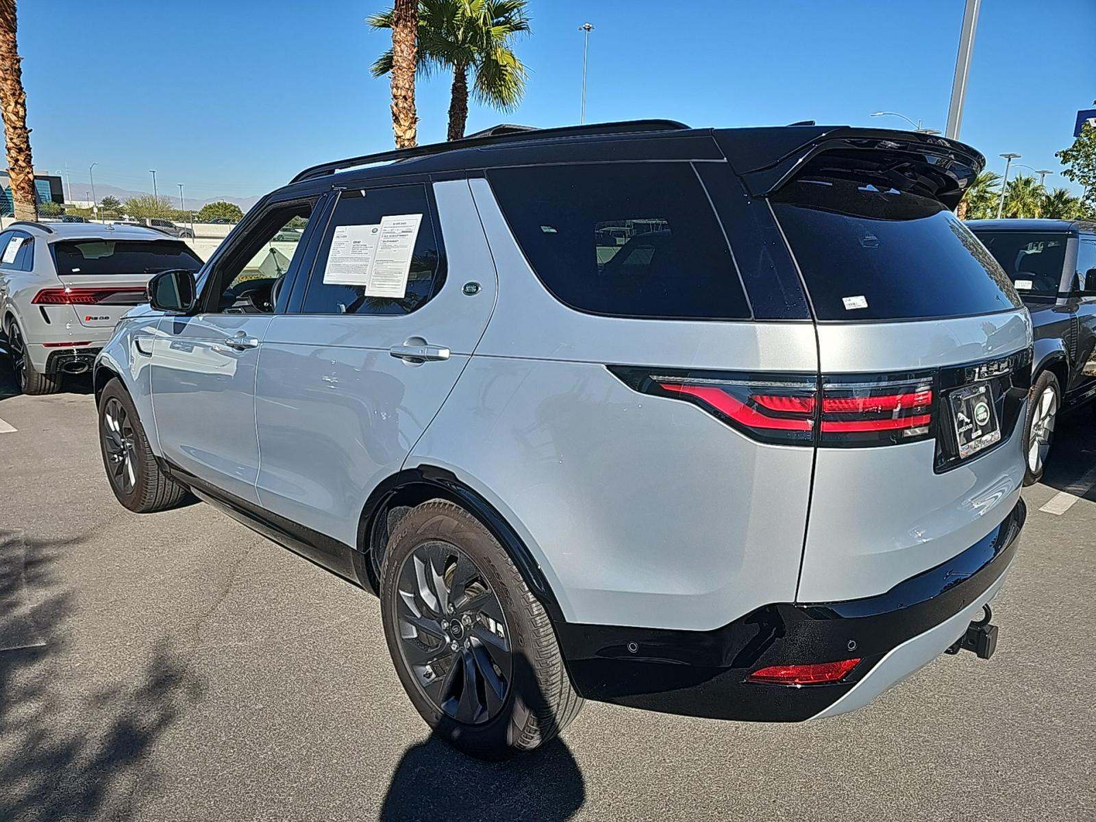 2024 Land Rover Discovery Dynamic SE AWD
