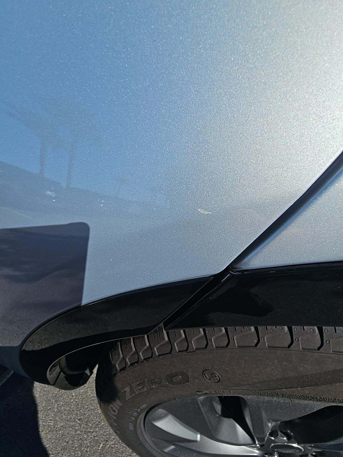 2024 Land Rover Discovery Dynamic SE AWD