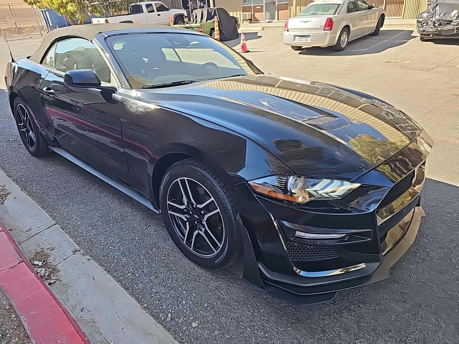 2022 Ford Mustang EcoBoost Premium RWD