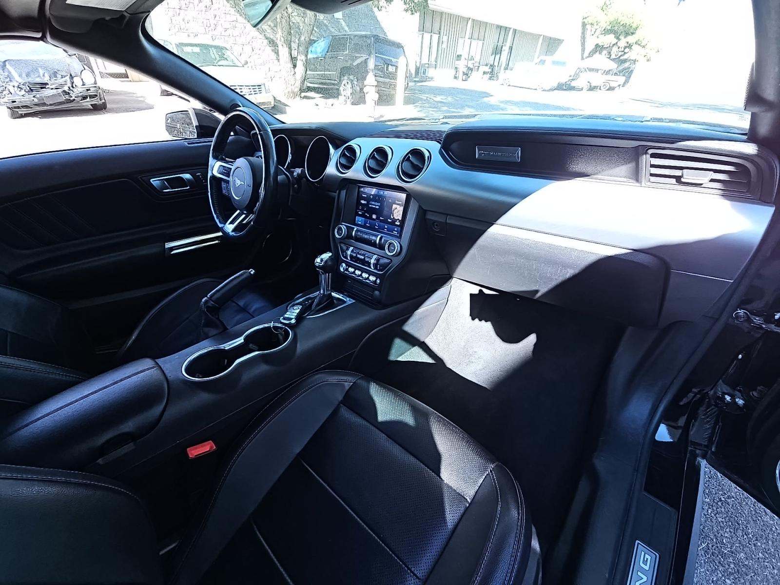 2022 Ford Mustang EcoBoost Premium RWD