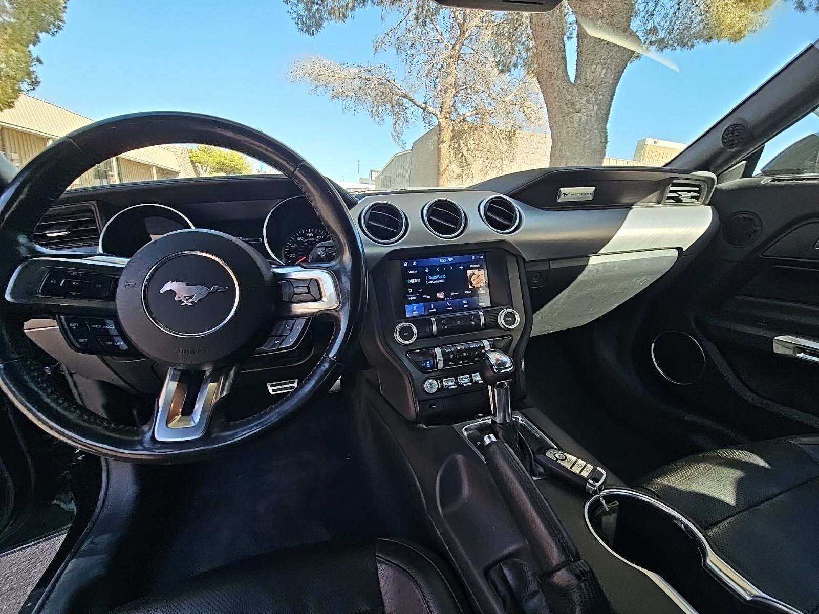 2022 Ford Mustang EcoBoost Premium RWD