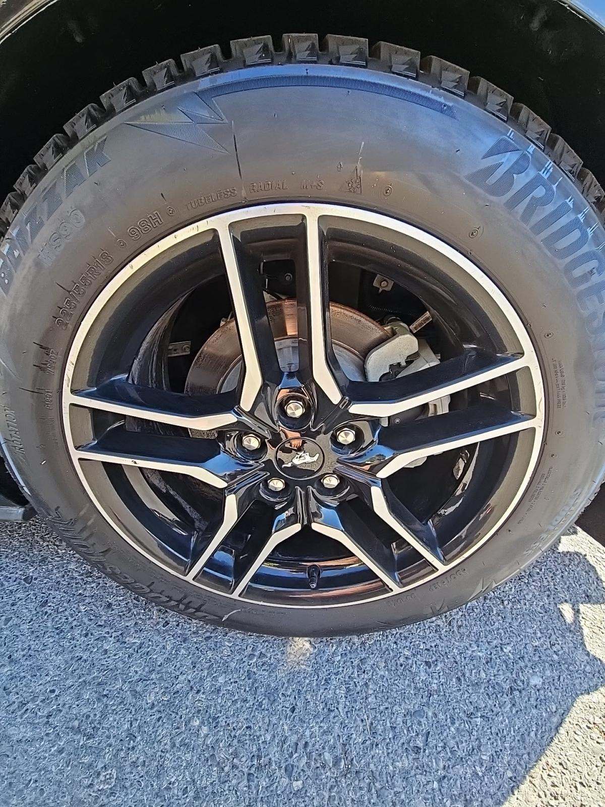 2022 Ford Mustang EcoBoost Premium RWD