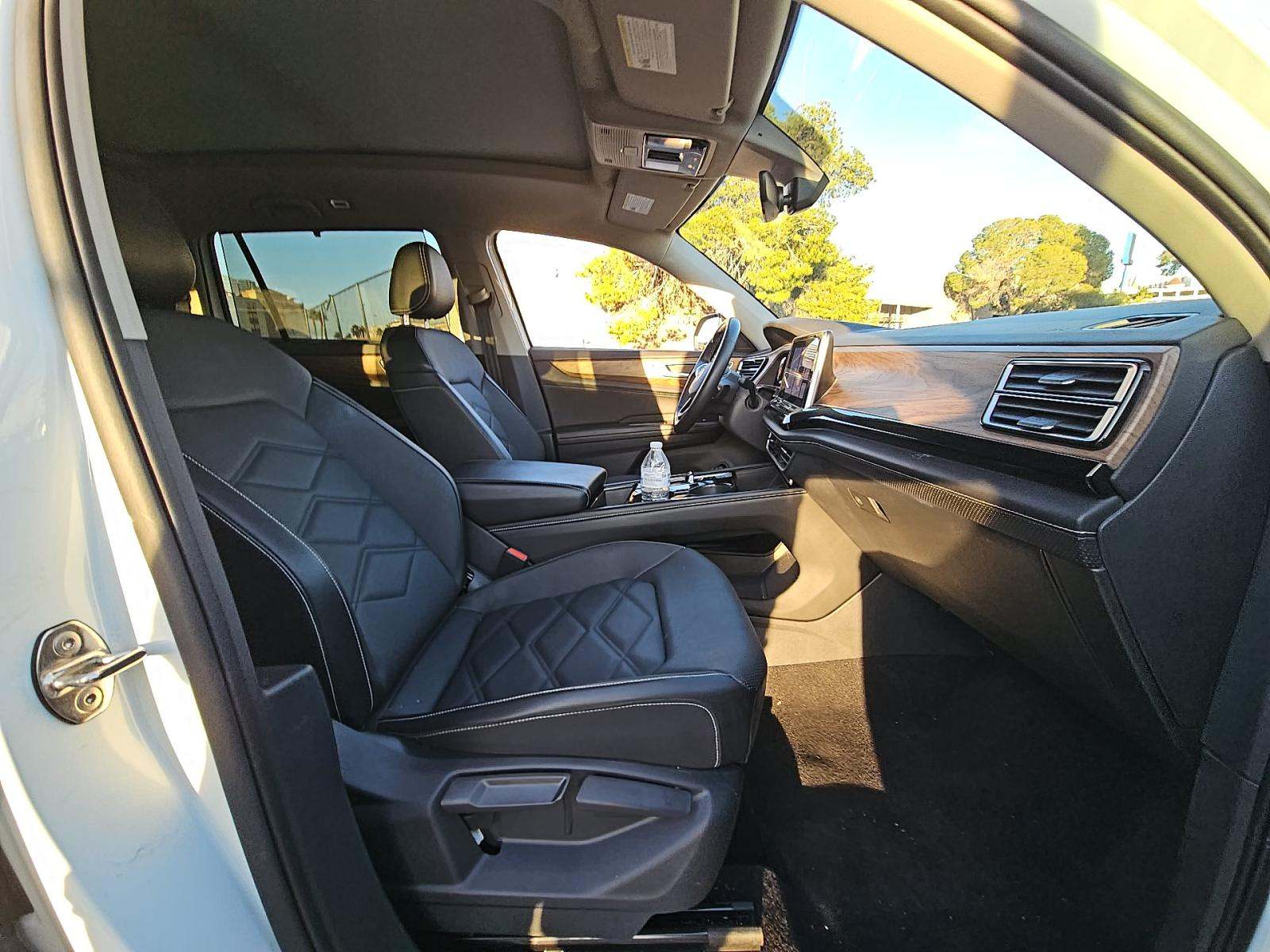 2024 Volkswagen Atlas 2.0T SE FWD