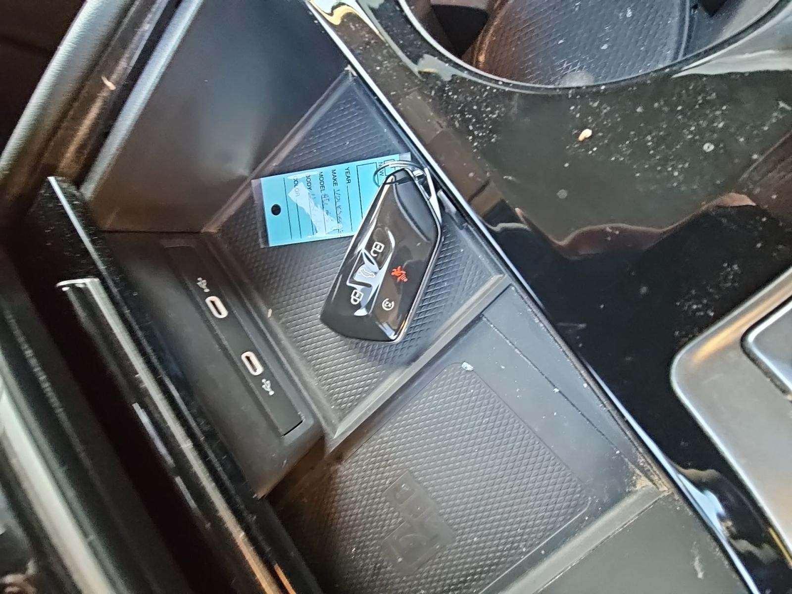 2024 Volkswagen Atlas 2.0T SE FWD