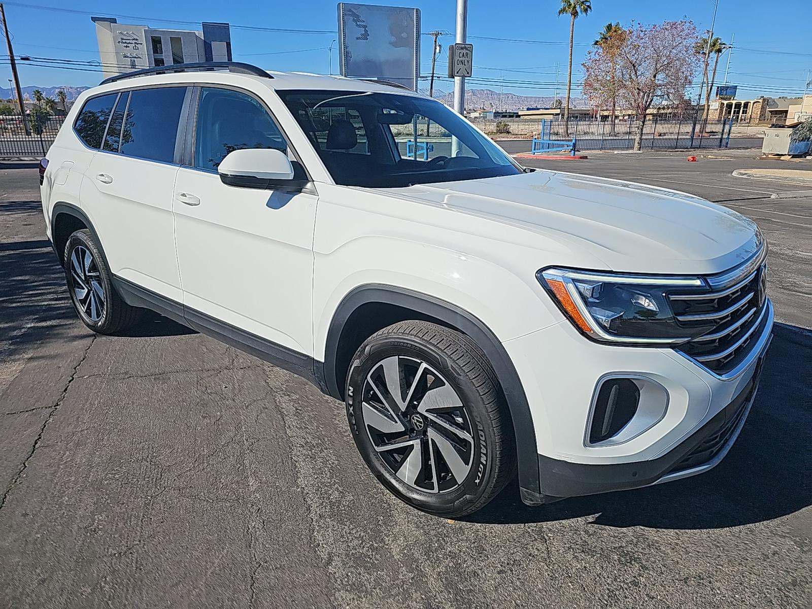 2025 Volkswagen Atlas 2.0T SE FWD