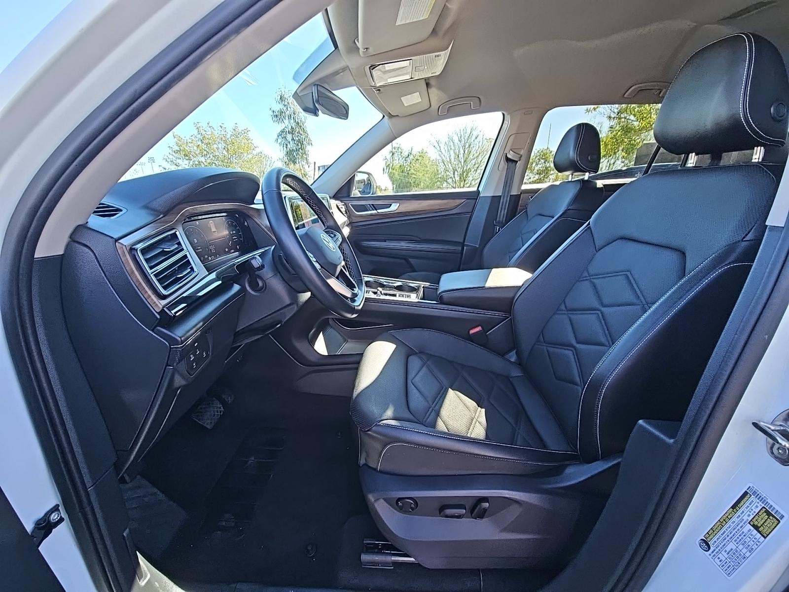 2025 Volkswagen Atlas 2.0T SE FWD