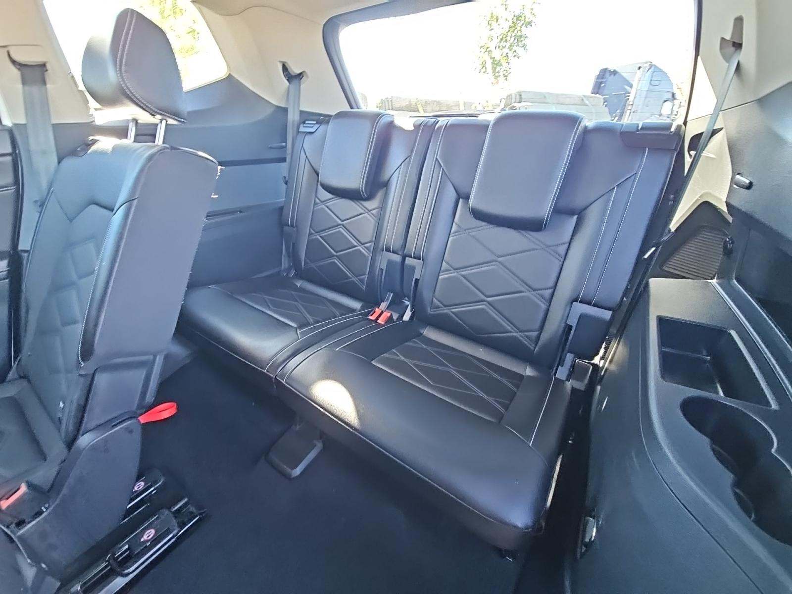 2025 Volkswagen Atlas 2.0T SE FWD