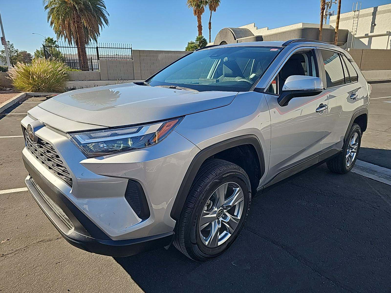2024 Toyota RAV4 XLE FWD