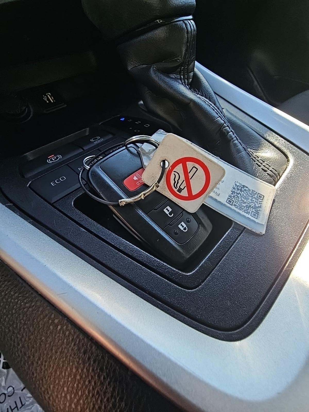 2024 Toyota RAV4 XLE FWD