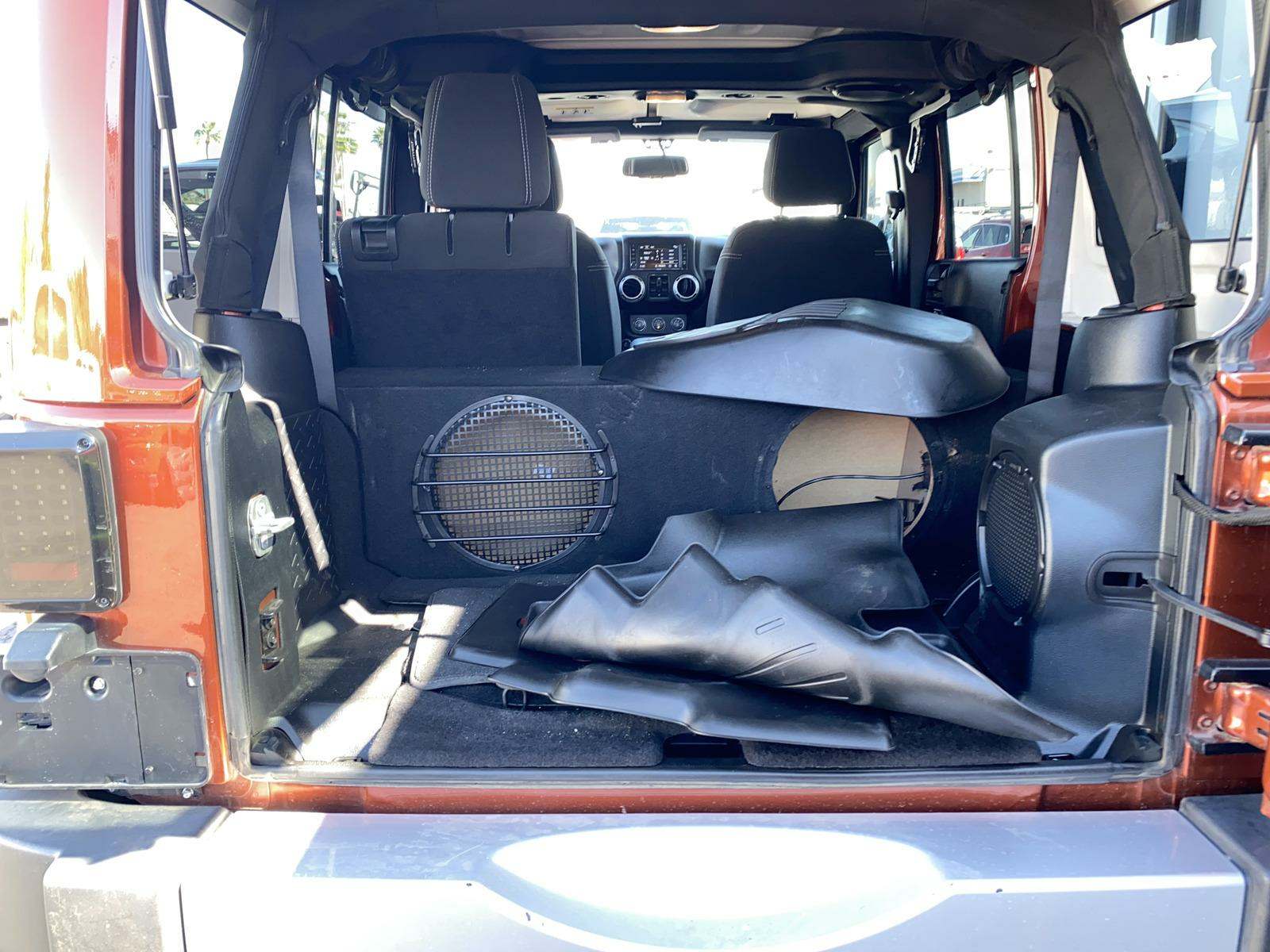 2014 Jeep Wrangler Sahara AWD