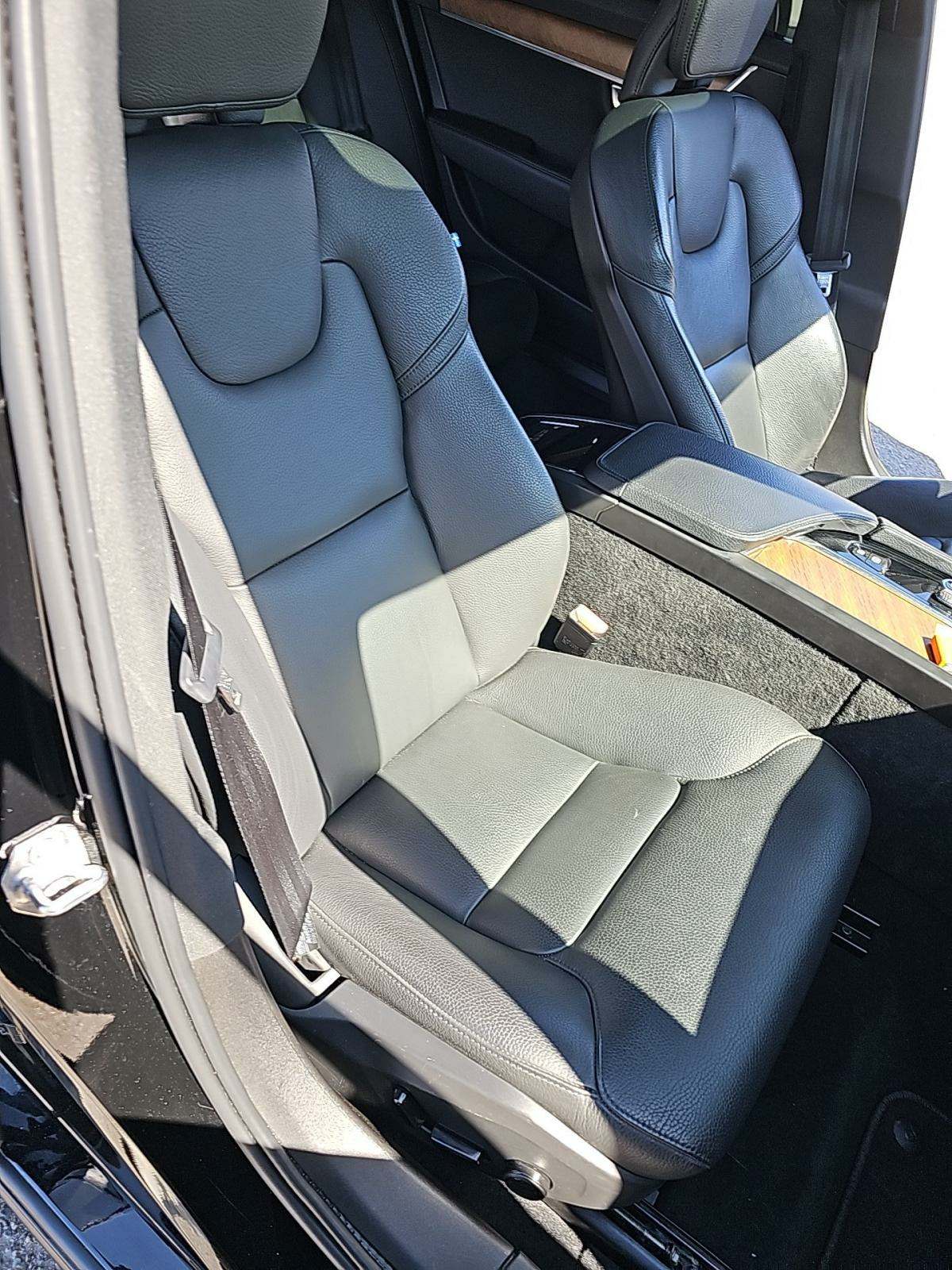 2022 Volvo S90 B6 Momentum AWD