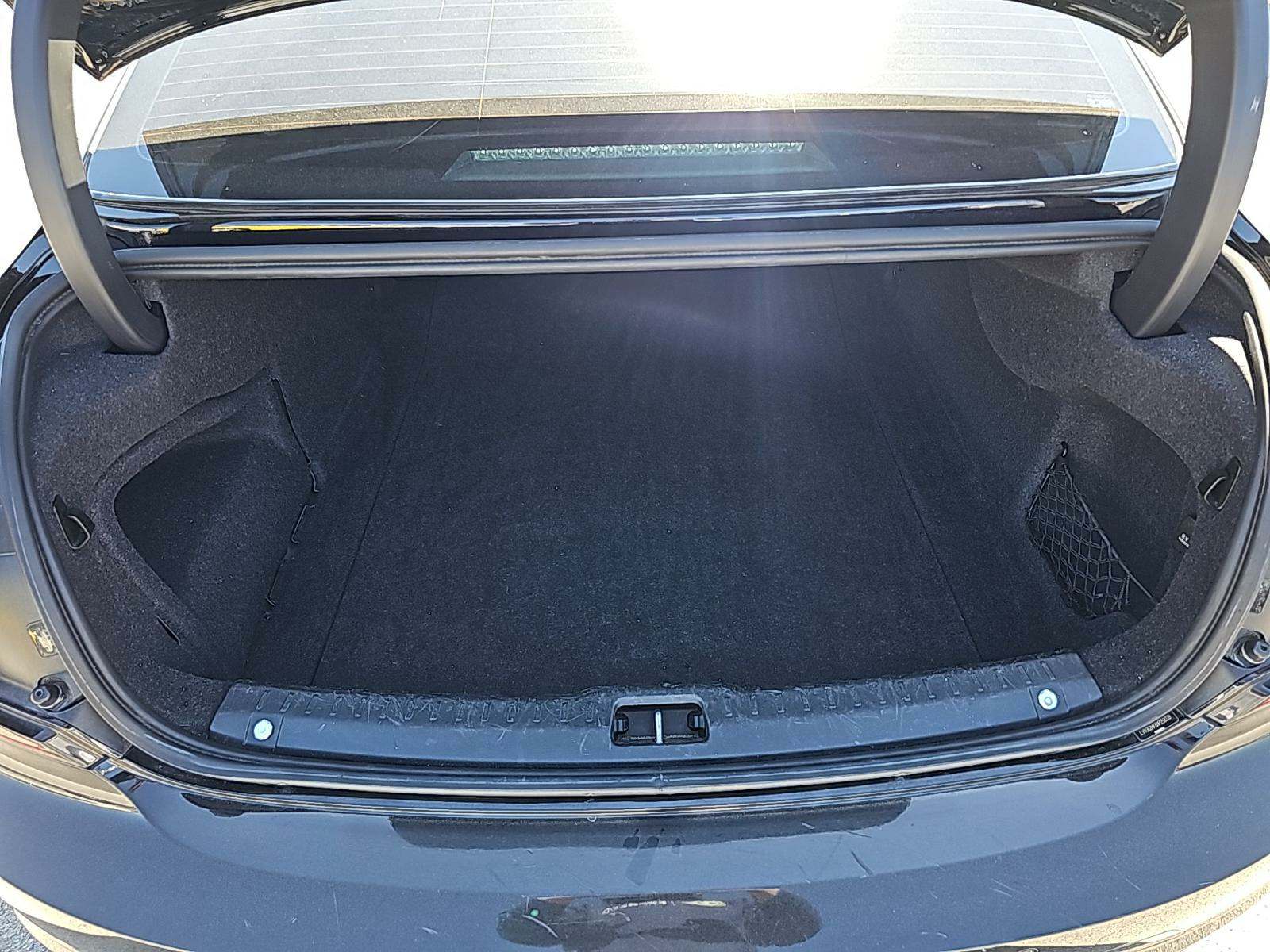 2022 Volvo S90 B6 Momentum AWD