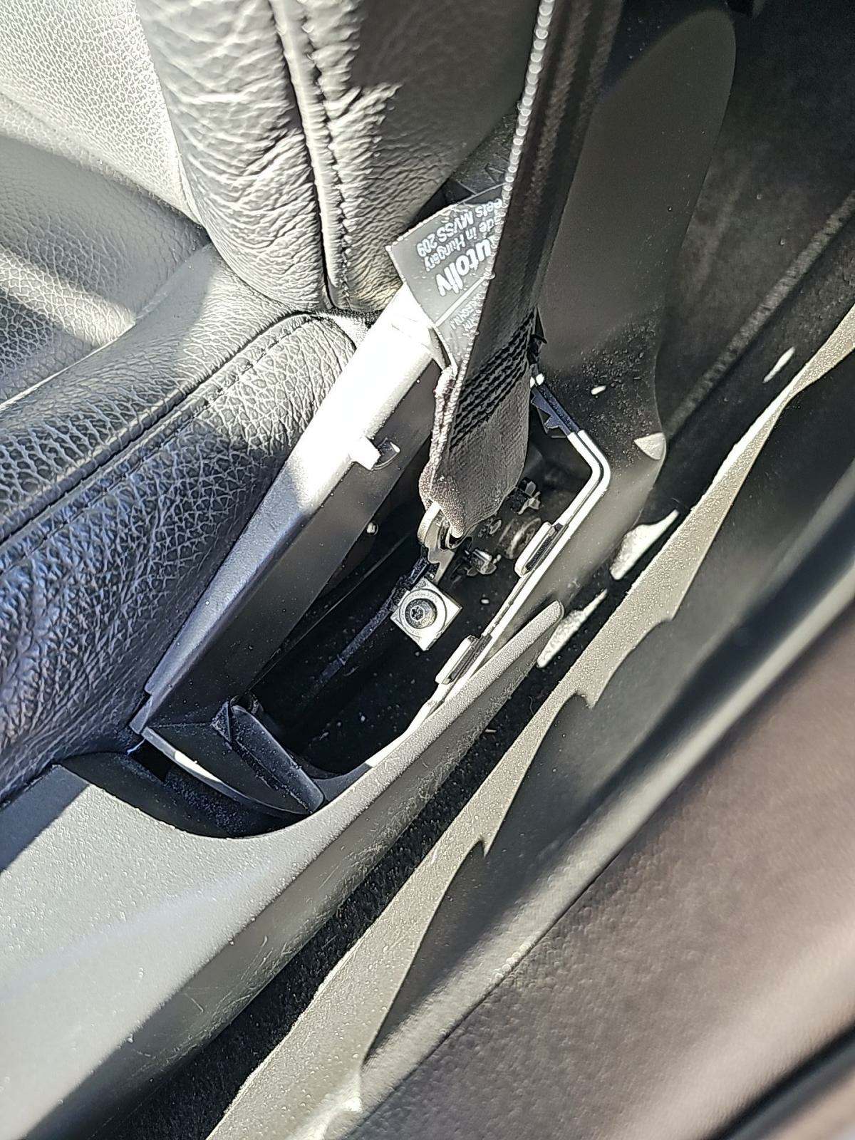 2022 Volvo S90 B6 Momentum AWD