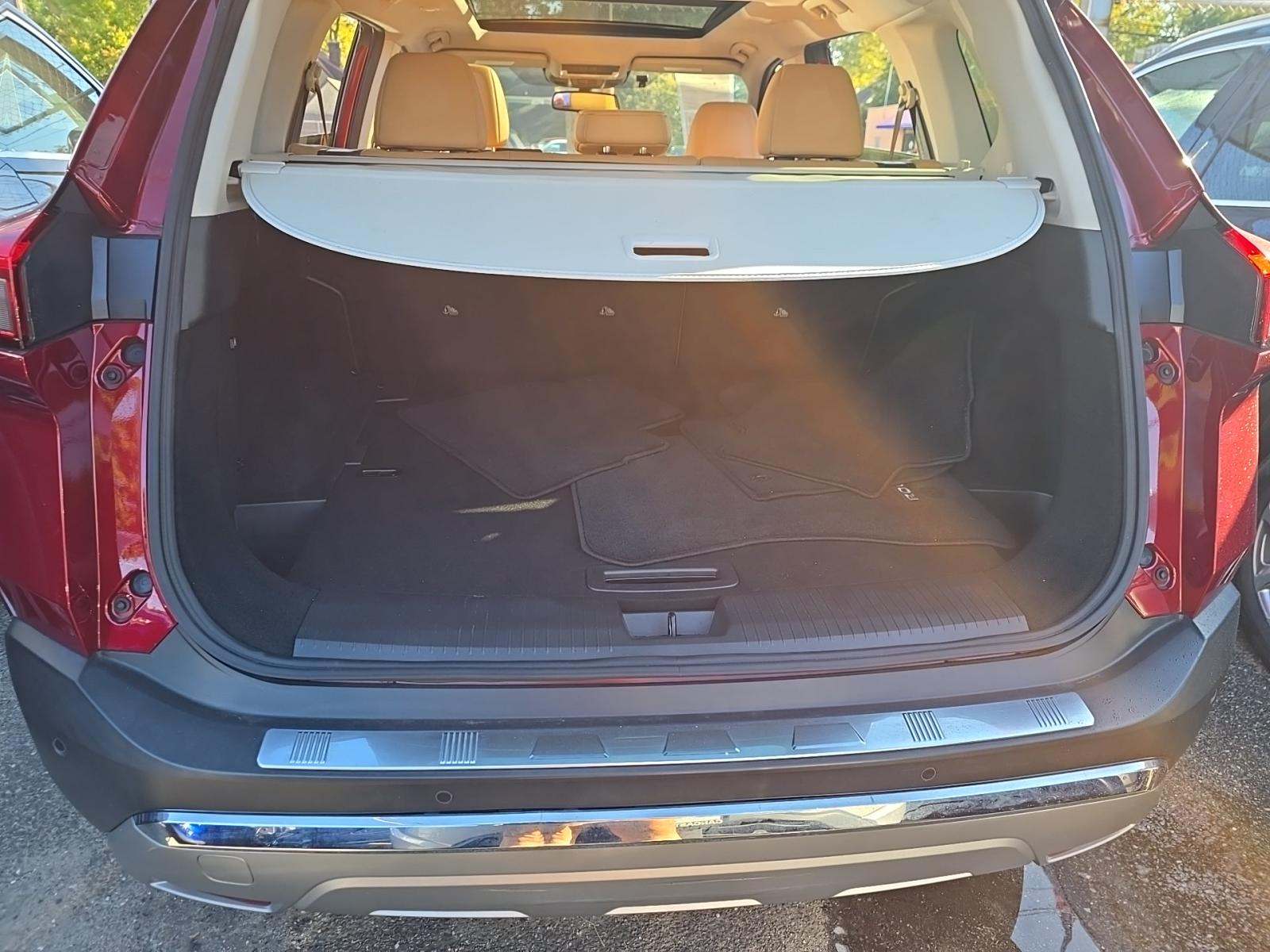 2023 Nissan Rogue Platinum AWD