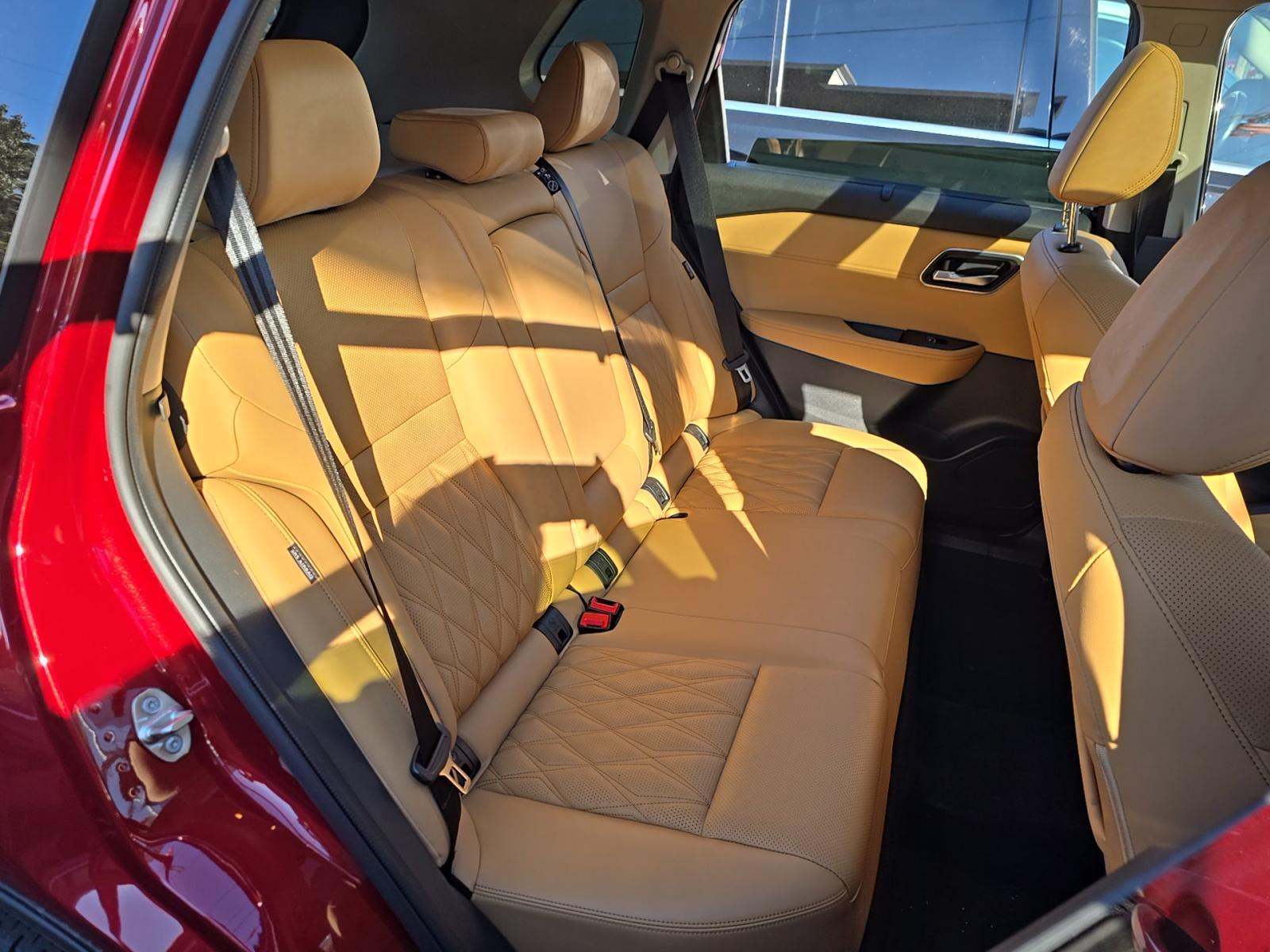 2023 Nissan Rogue Platinum AWD