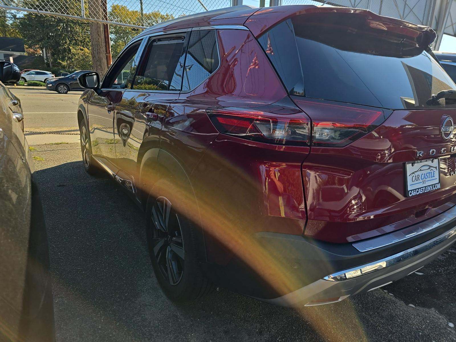 2023 Nissan Rogue Platinum AWD