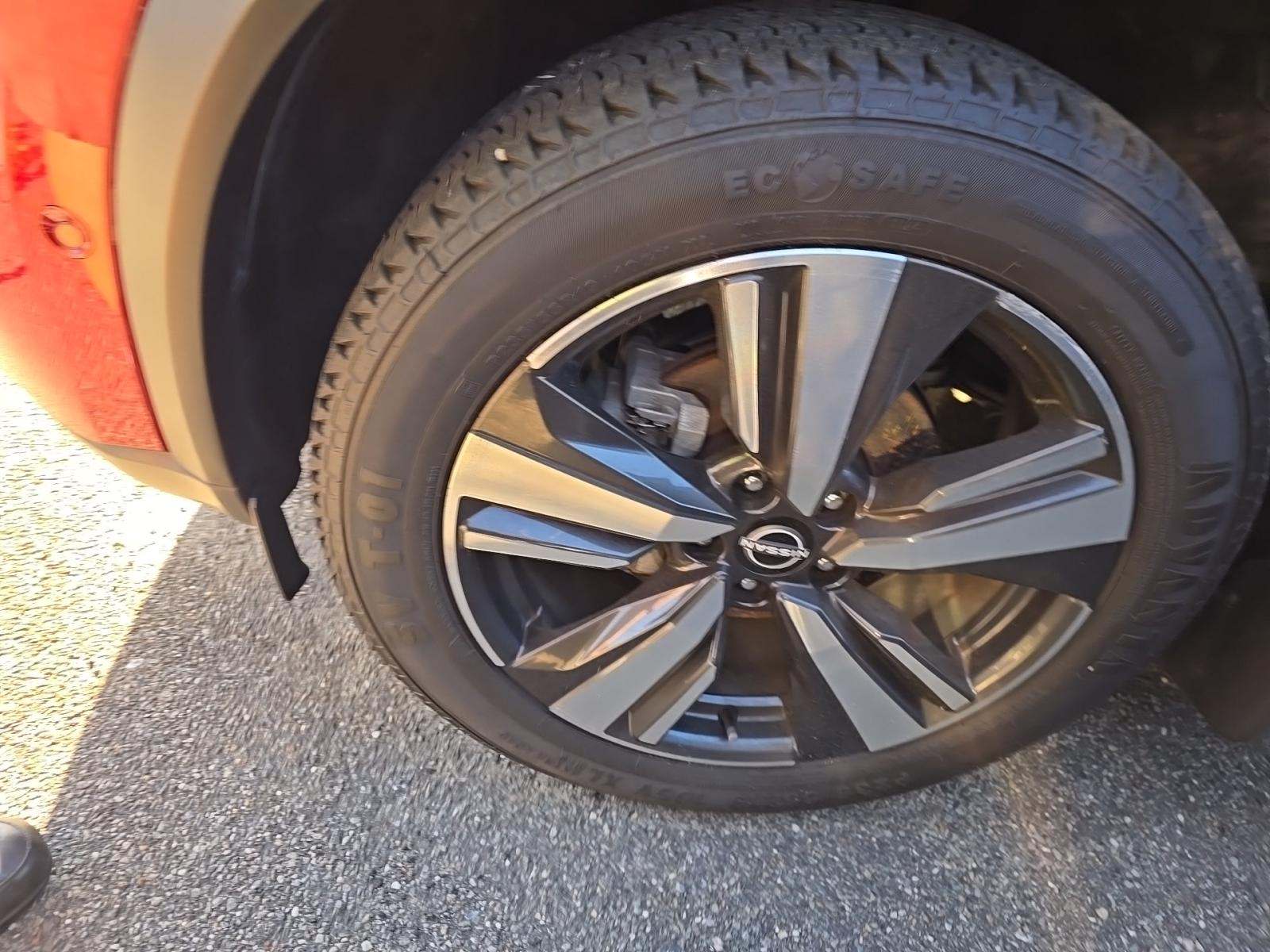 2023 Nissan Rogue Platinum AWD