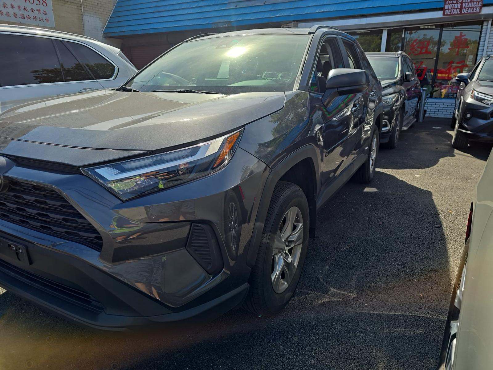 2024 Toyota RAV4 Hybrid LE AWD