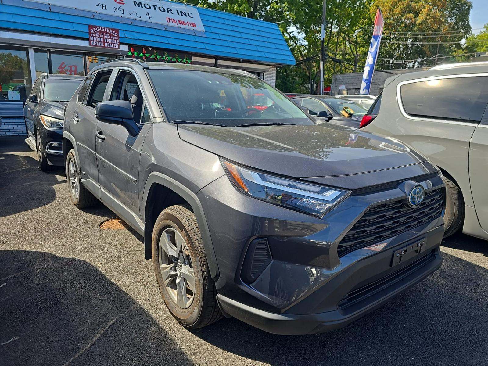 2024 Toyota RAV4 Hybrid LE AWD
