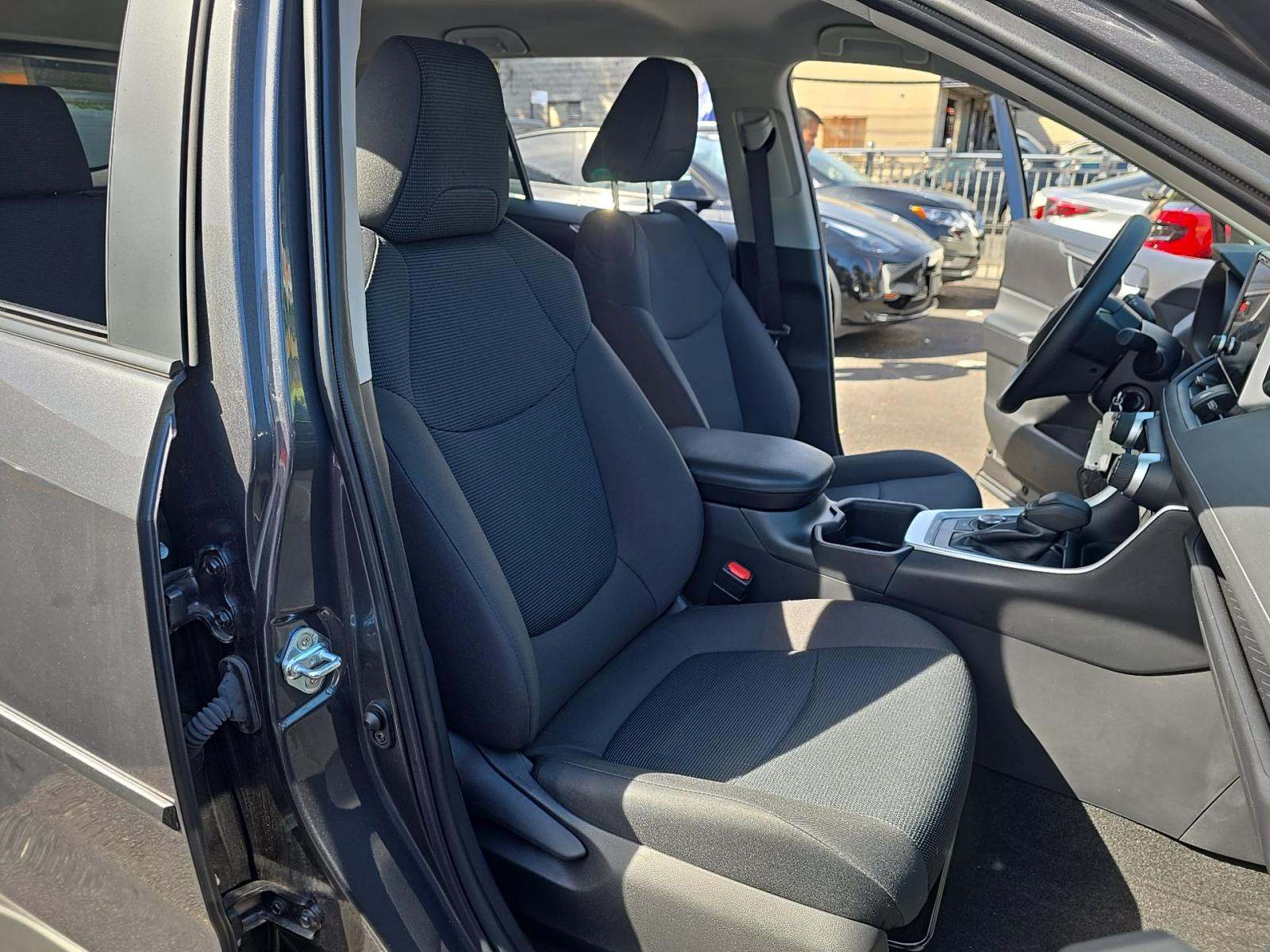 2024 Toyota RAV4 Hybrid LE AWD