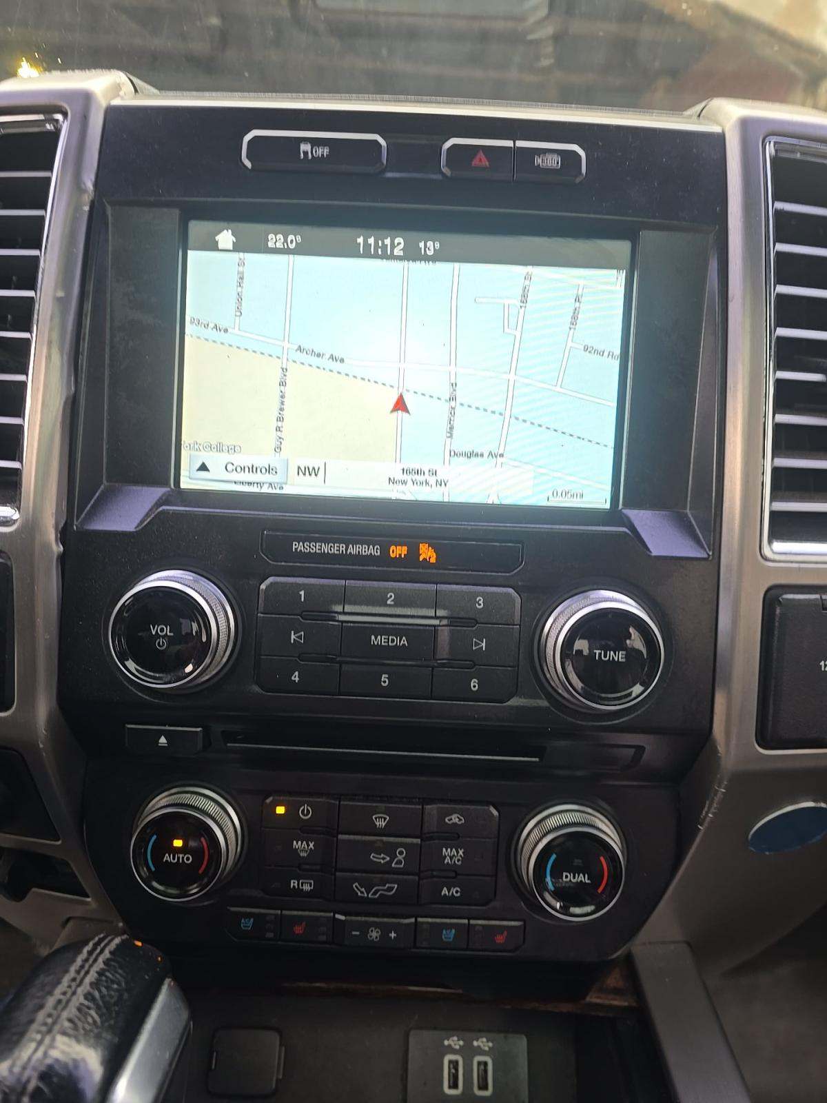 2016 Ford F-150 Platinum AWD