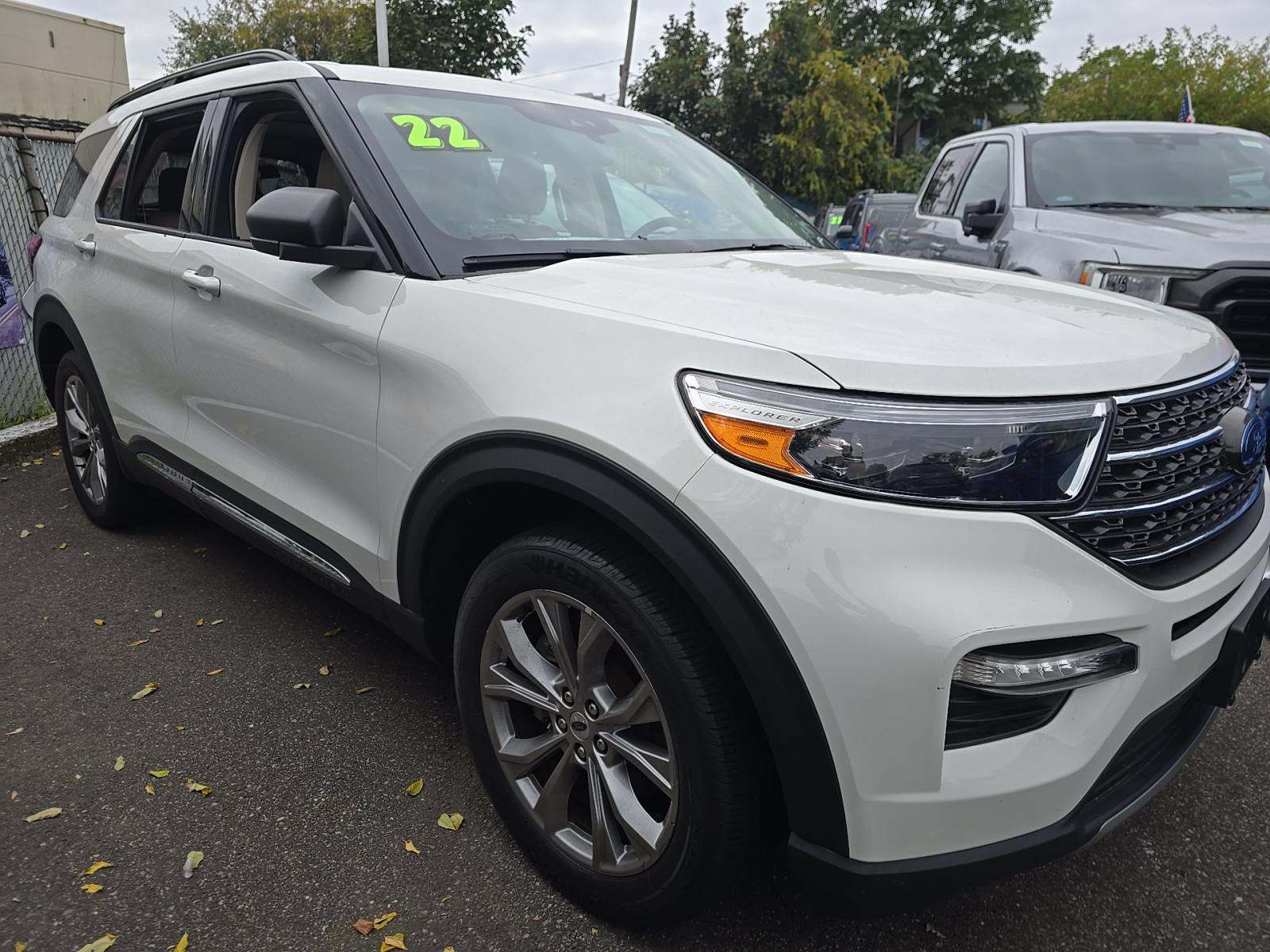 2022 Ford Explorer XLT AWD