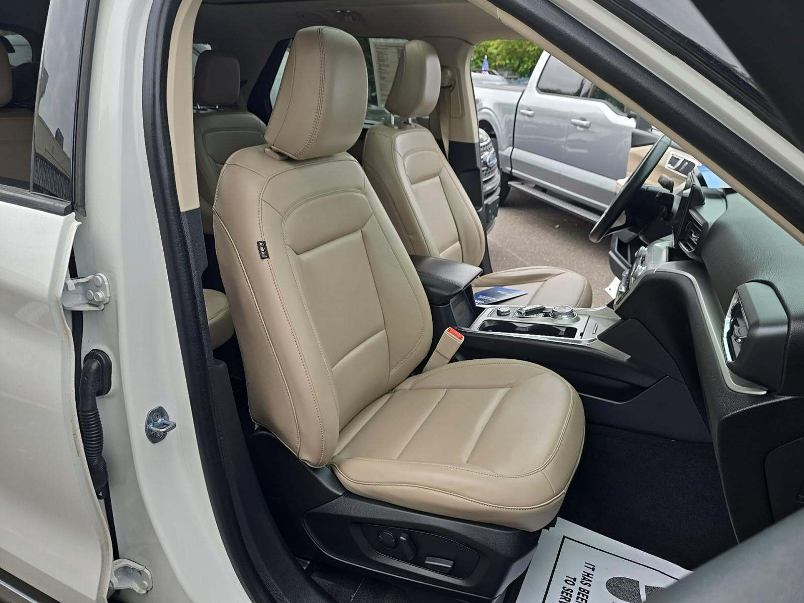 2022 Ford Explorer XLT AWD