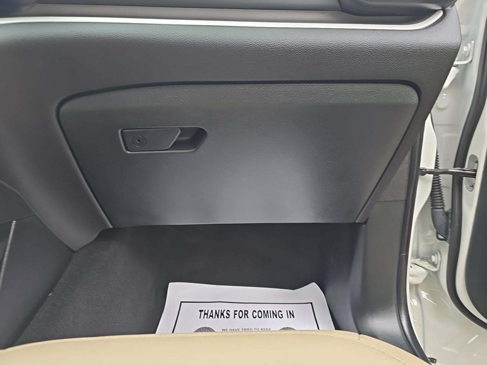 2022 Ford Explorer XLT AWD