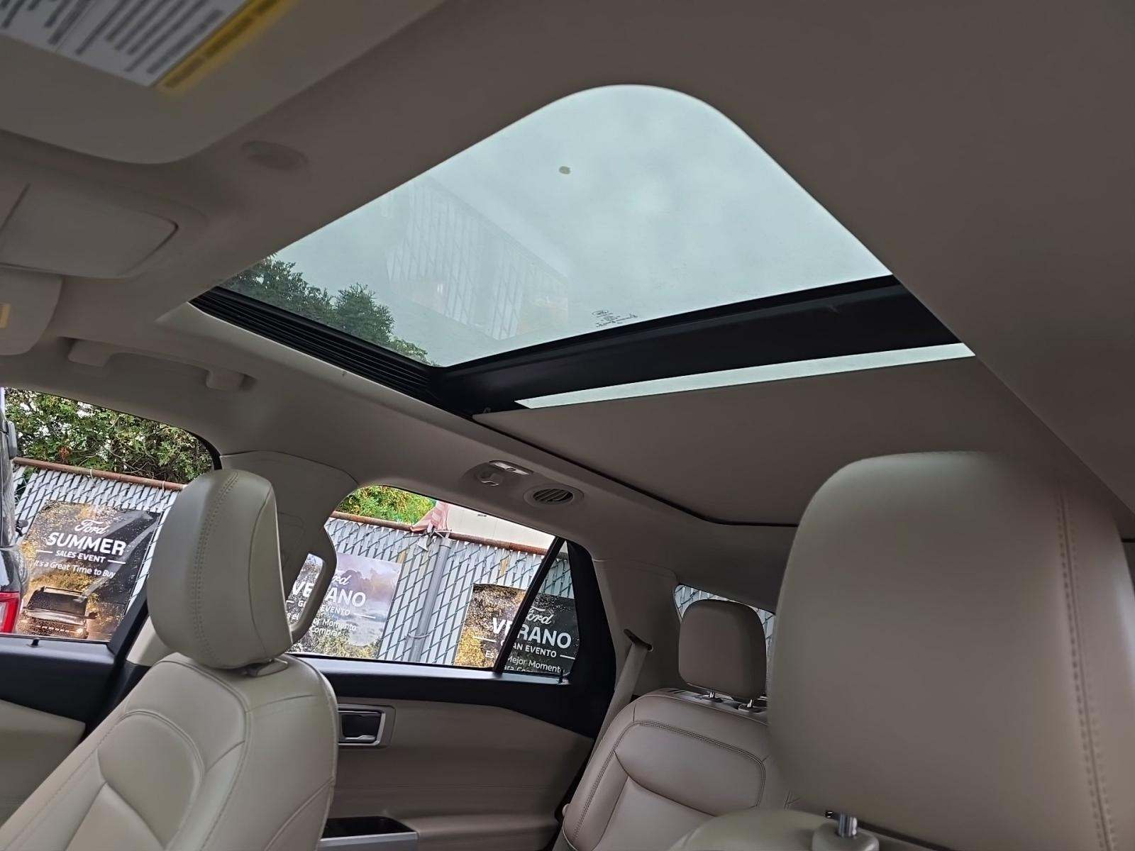 2022 Ford Explorer XLT AWD