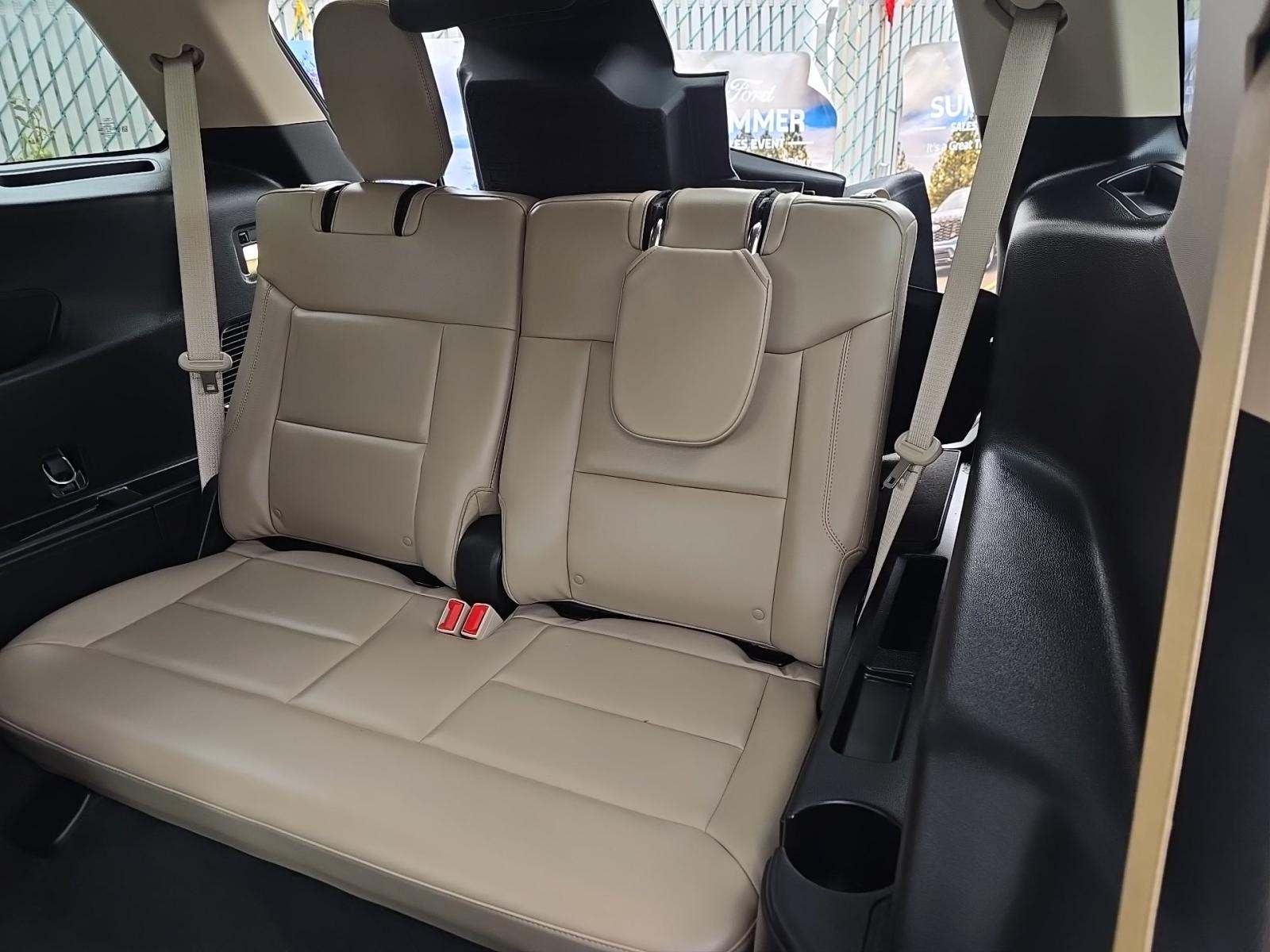 2022 Ford Explorer XLT AWD