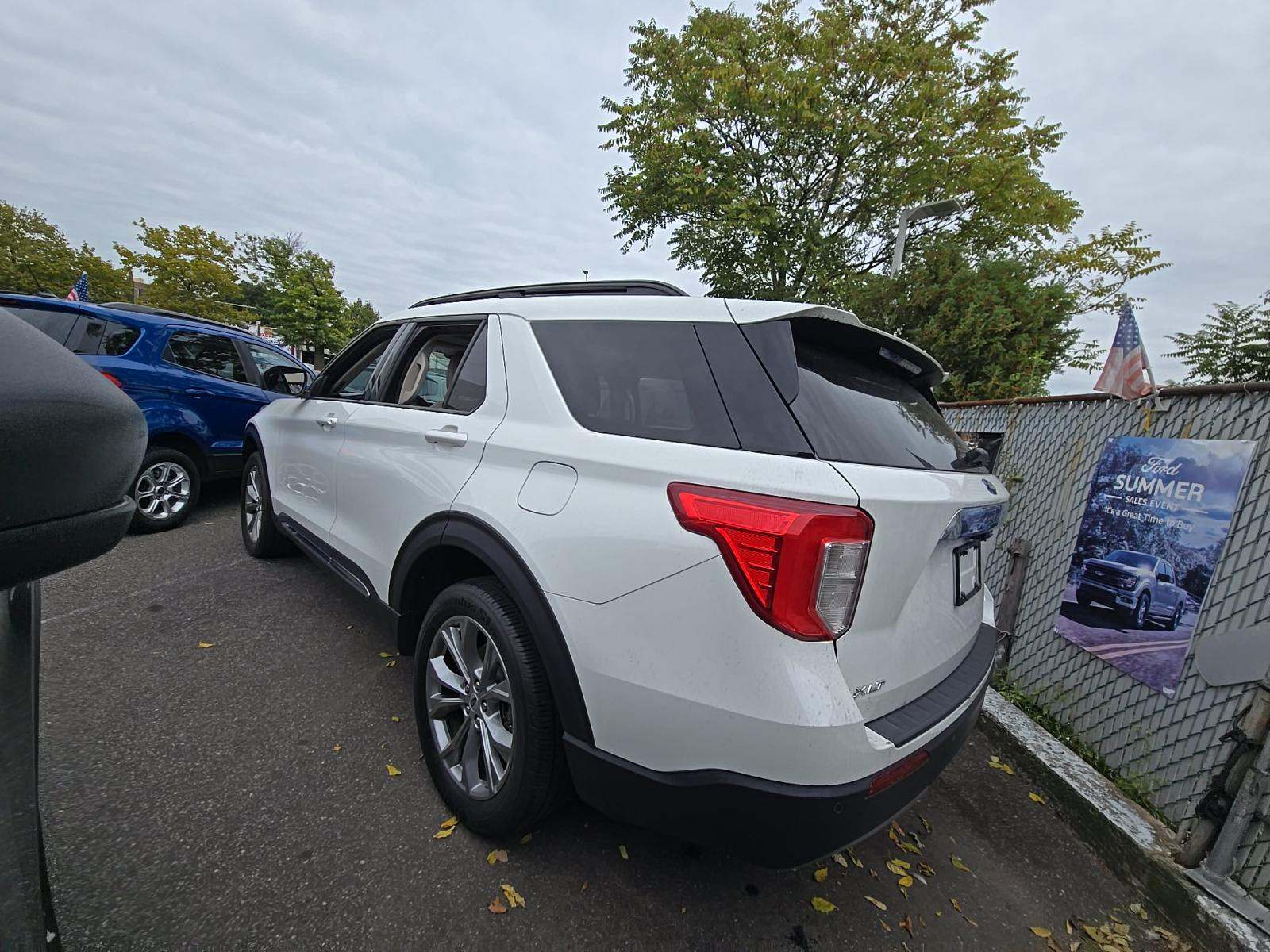 2022 Ford Explorer XLT AWD