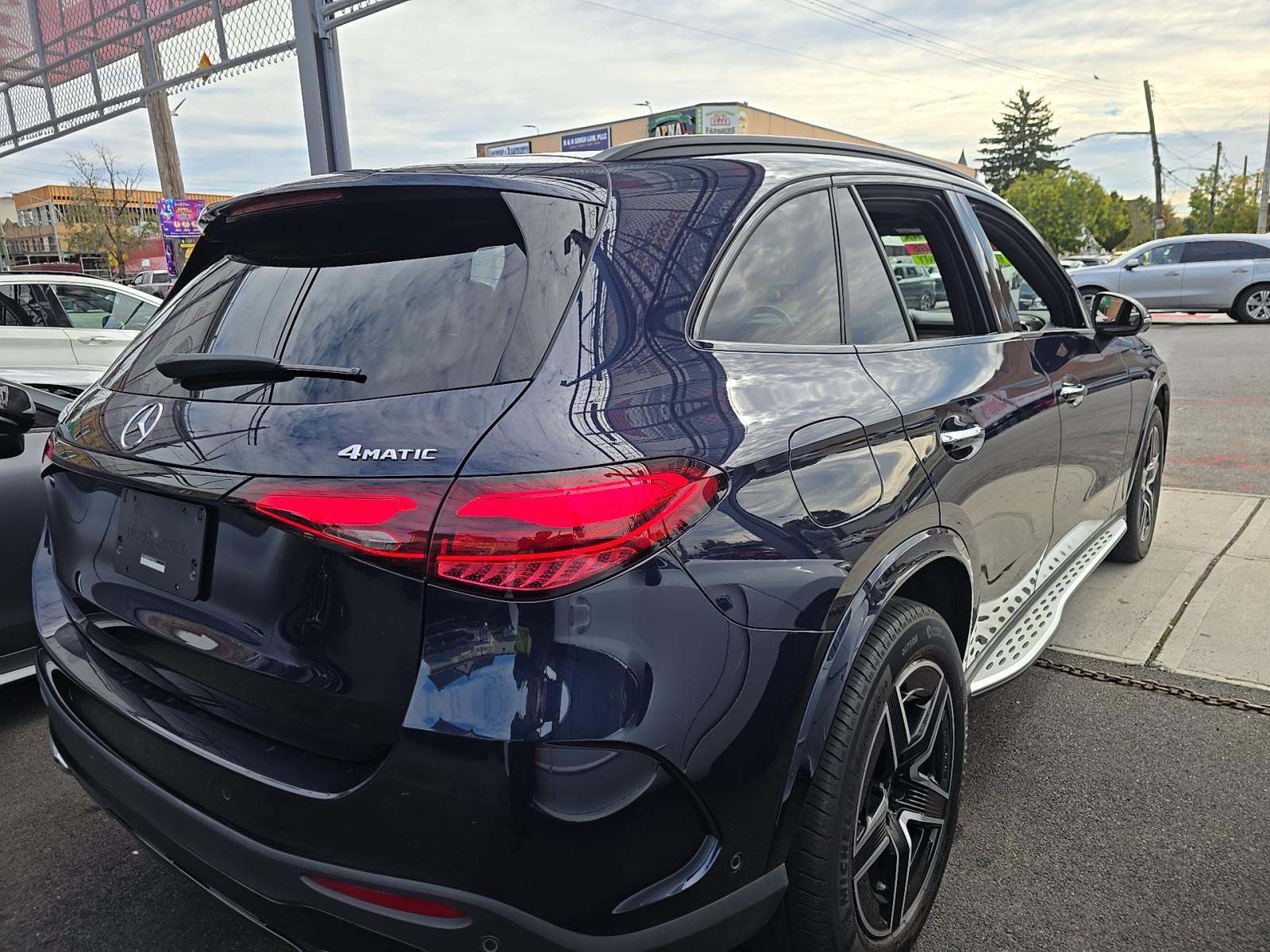 2024 Mercedes-Benz GLC GLC 300 AWD