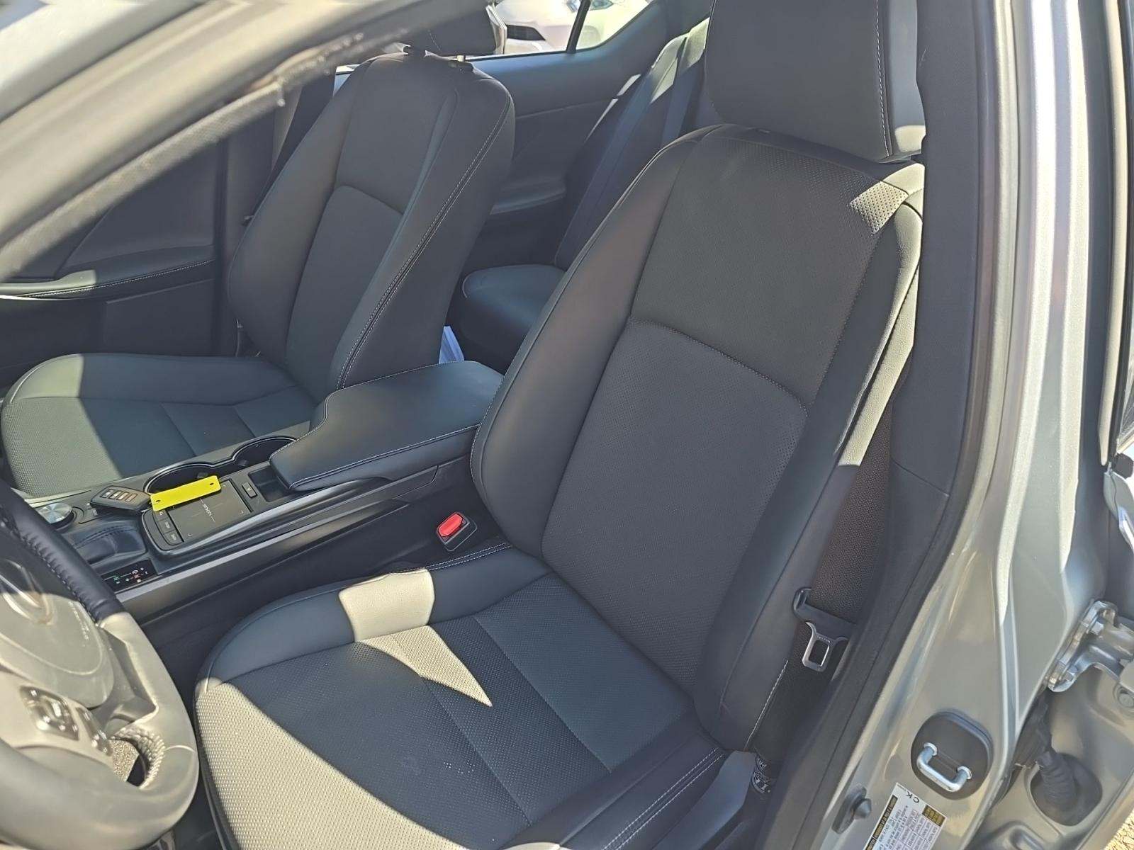 2023 Lexus IS IS 300 RWD