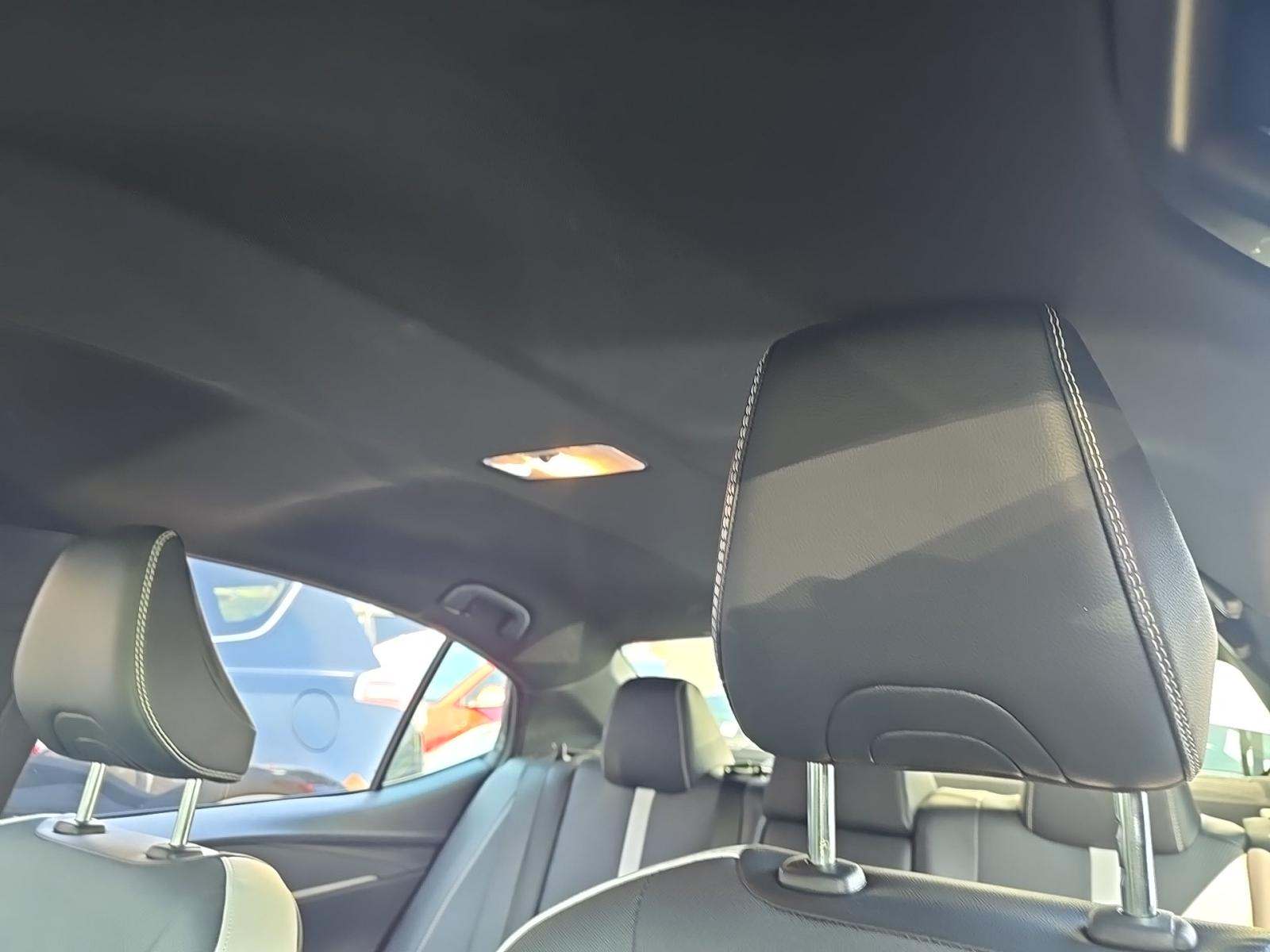 2025 Toyota Camry SE FWD