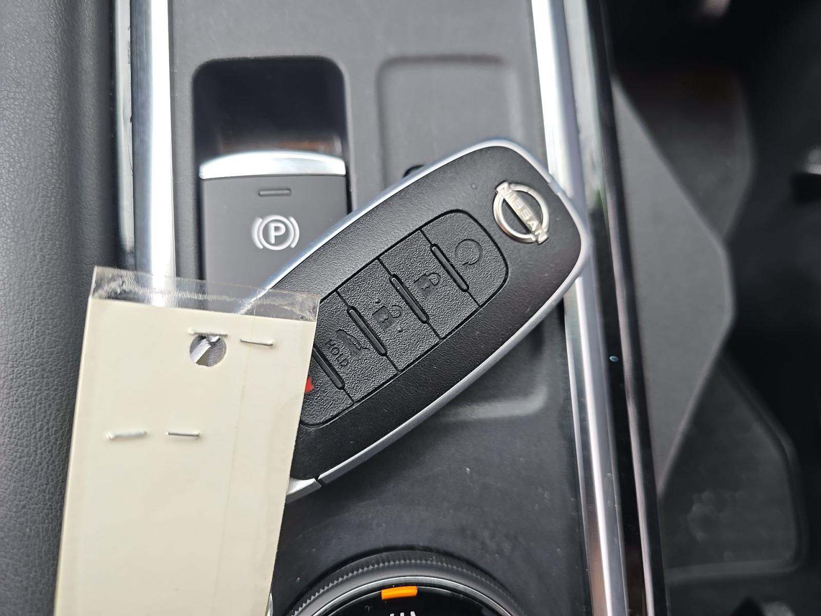 2023 Nissan Pathfinder SL AWD