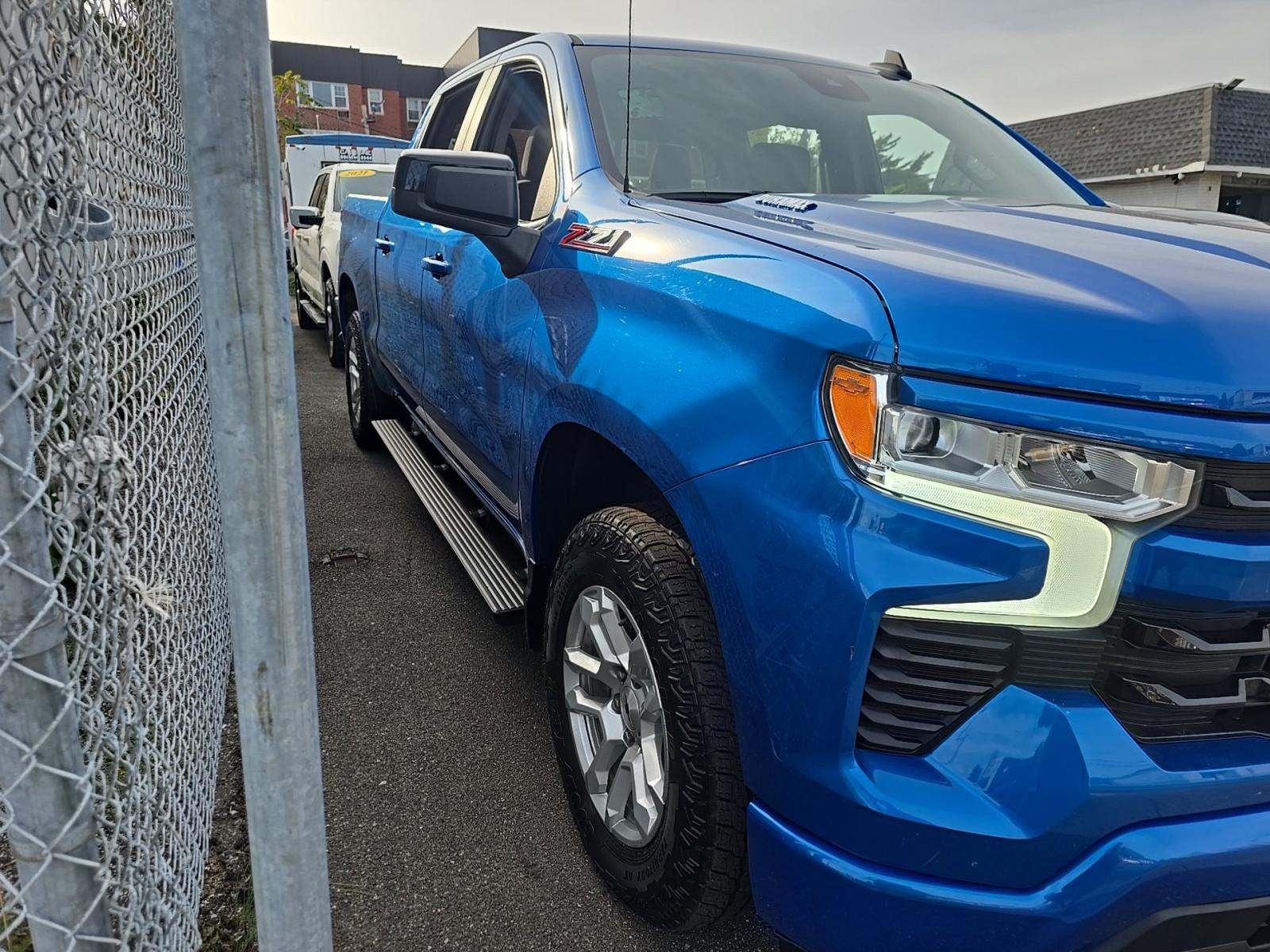 2022 Chevrolet Silverado 1500 RST AWD