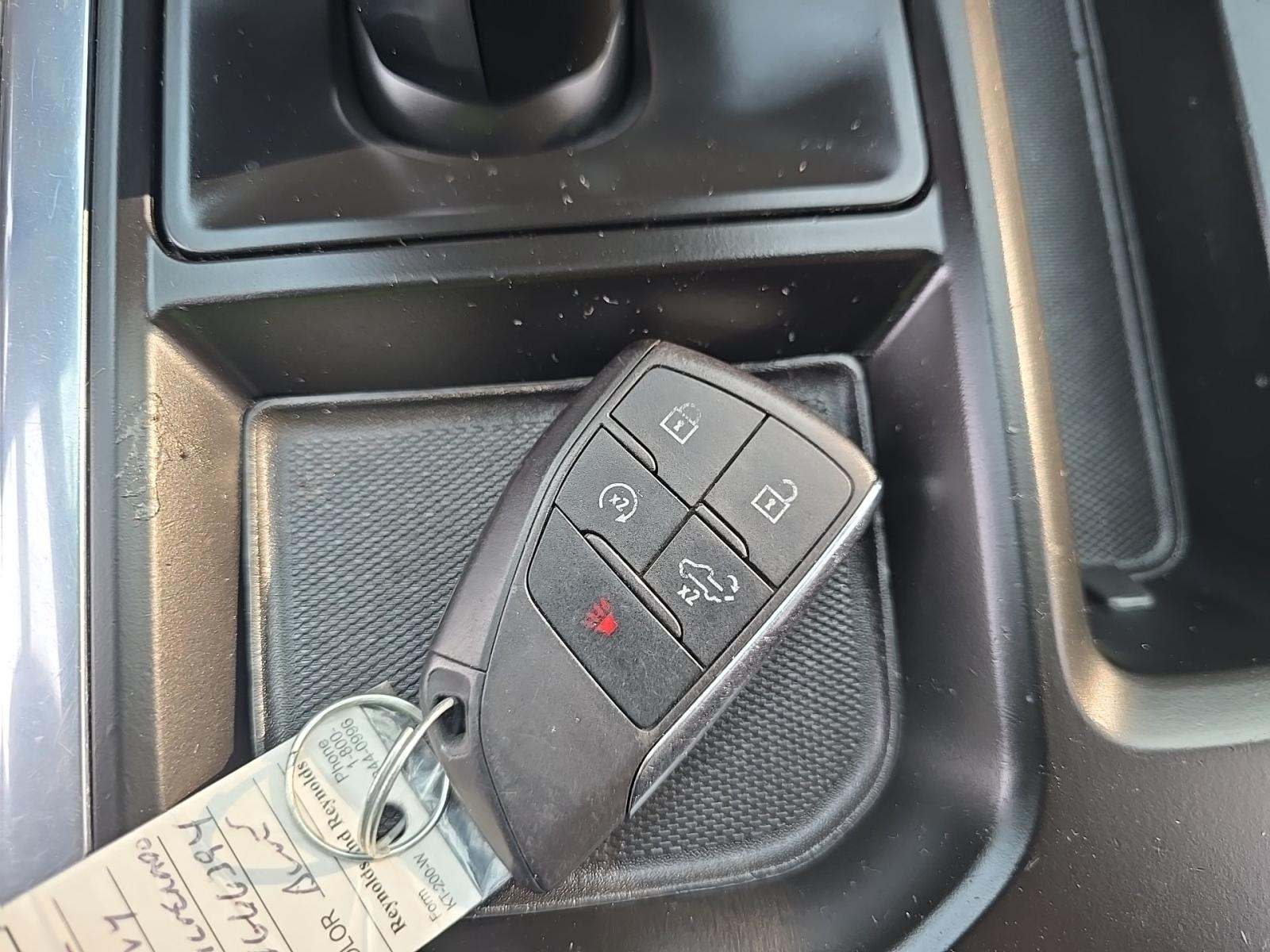 2022 Chevrolet Silverado 1500 RST AWD