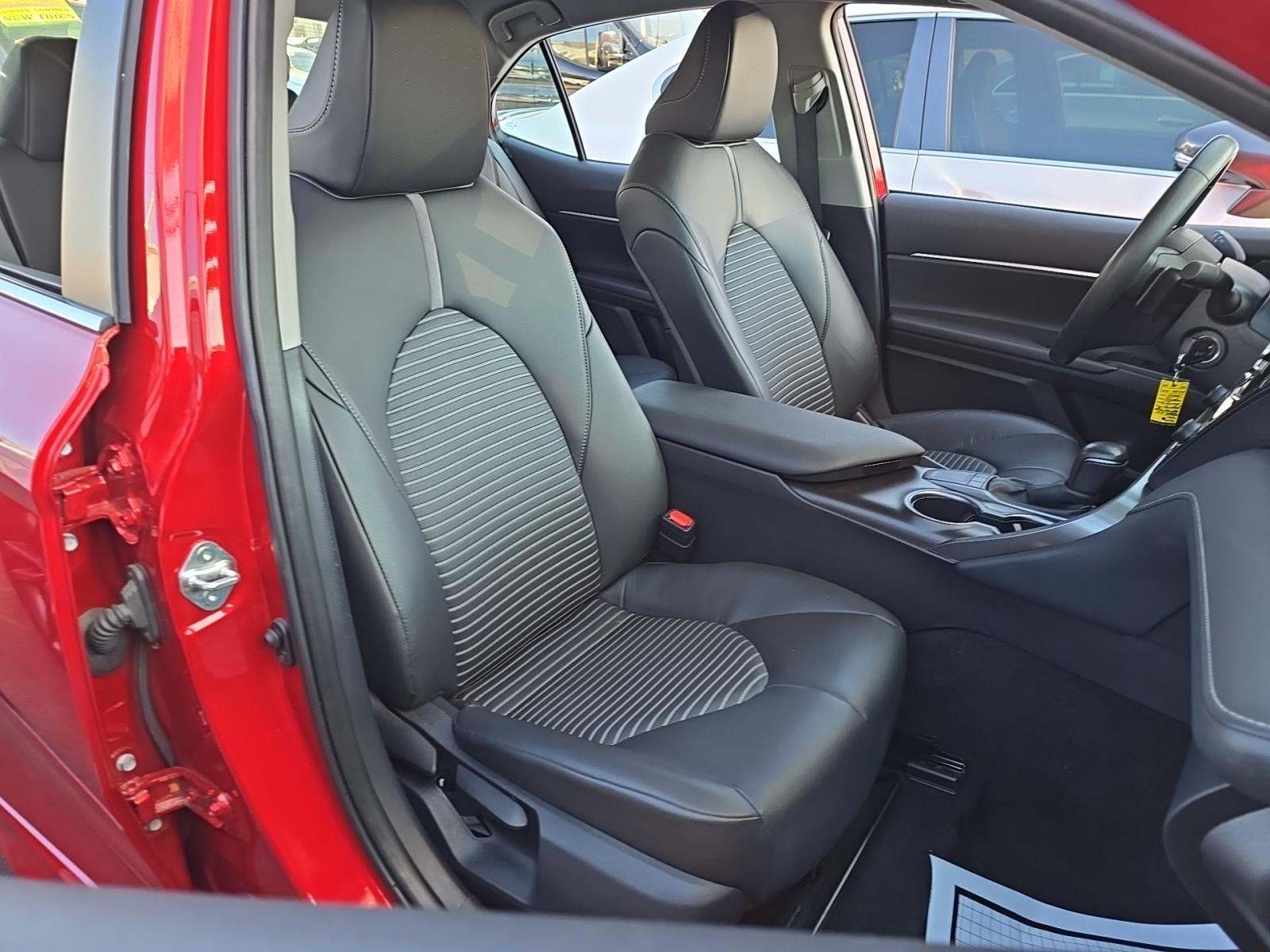 2024 Toyota Camry SE FWD