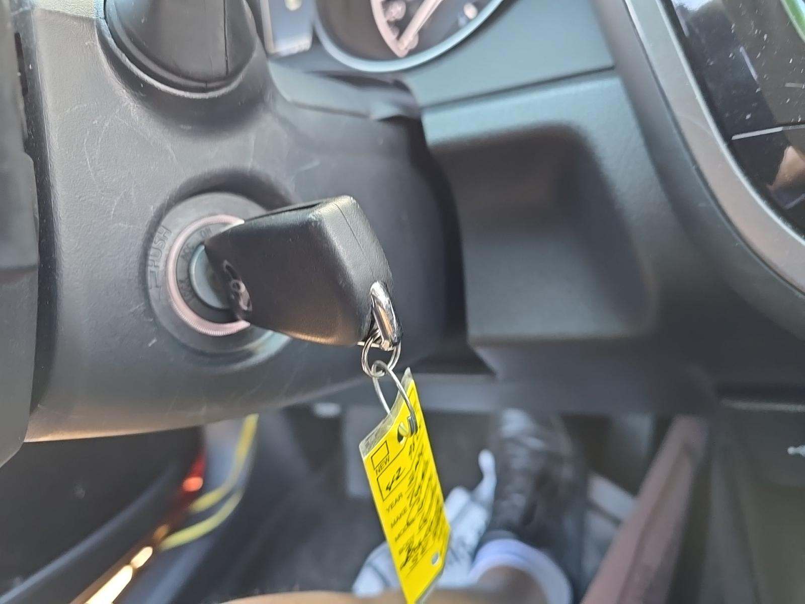 2024 Toyota Camry SE FWD