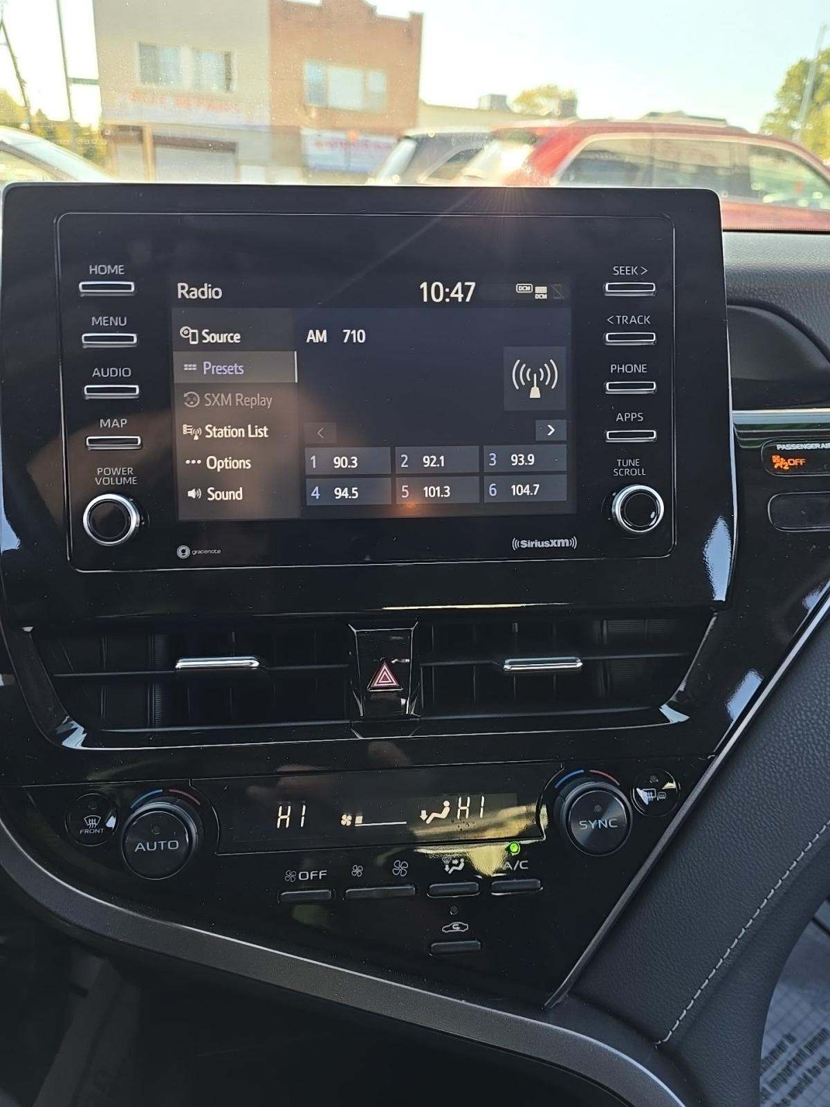 2024 Toyota Camry SE FWD