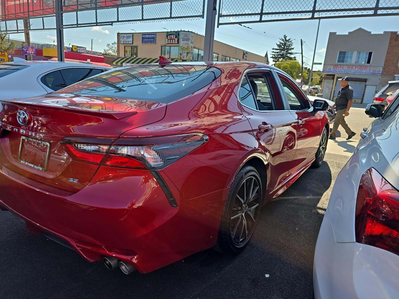 2024 Toyota Camry SE FWD